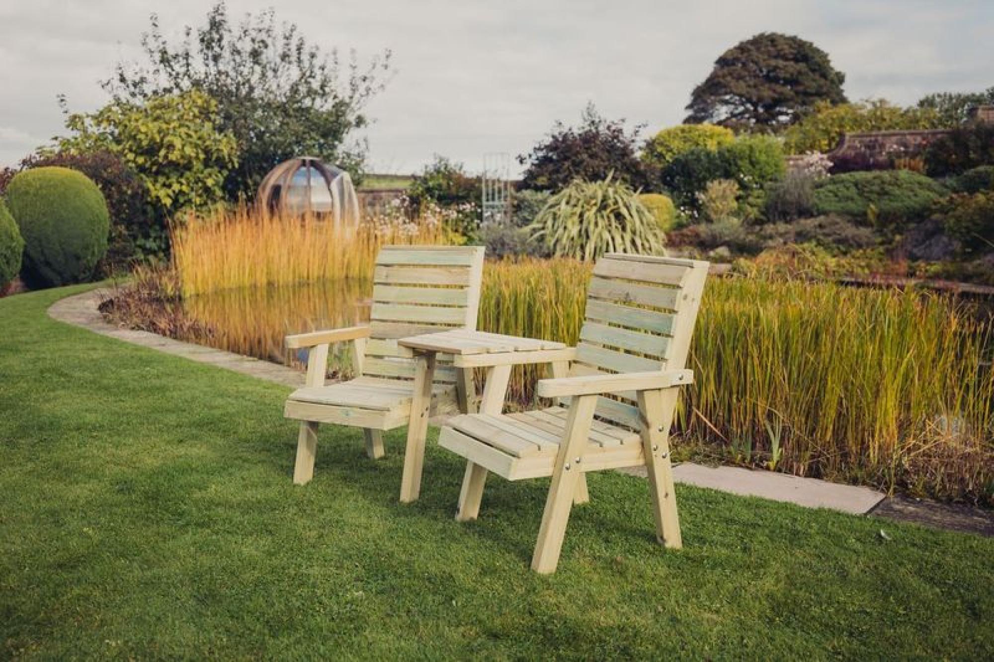 Churnet Valley Clover Redwood Angled Garden Love Seats