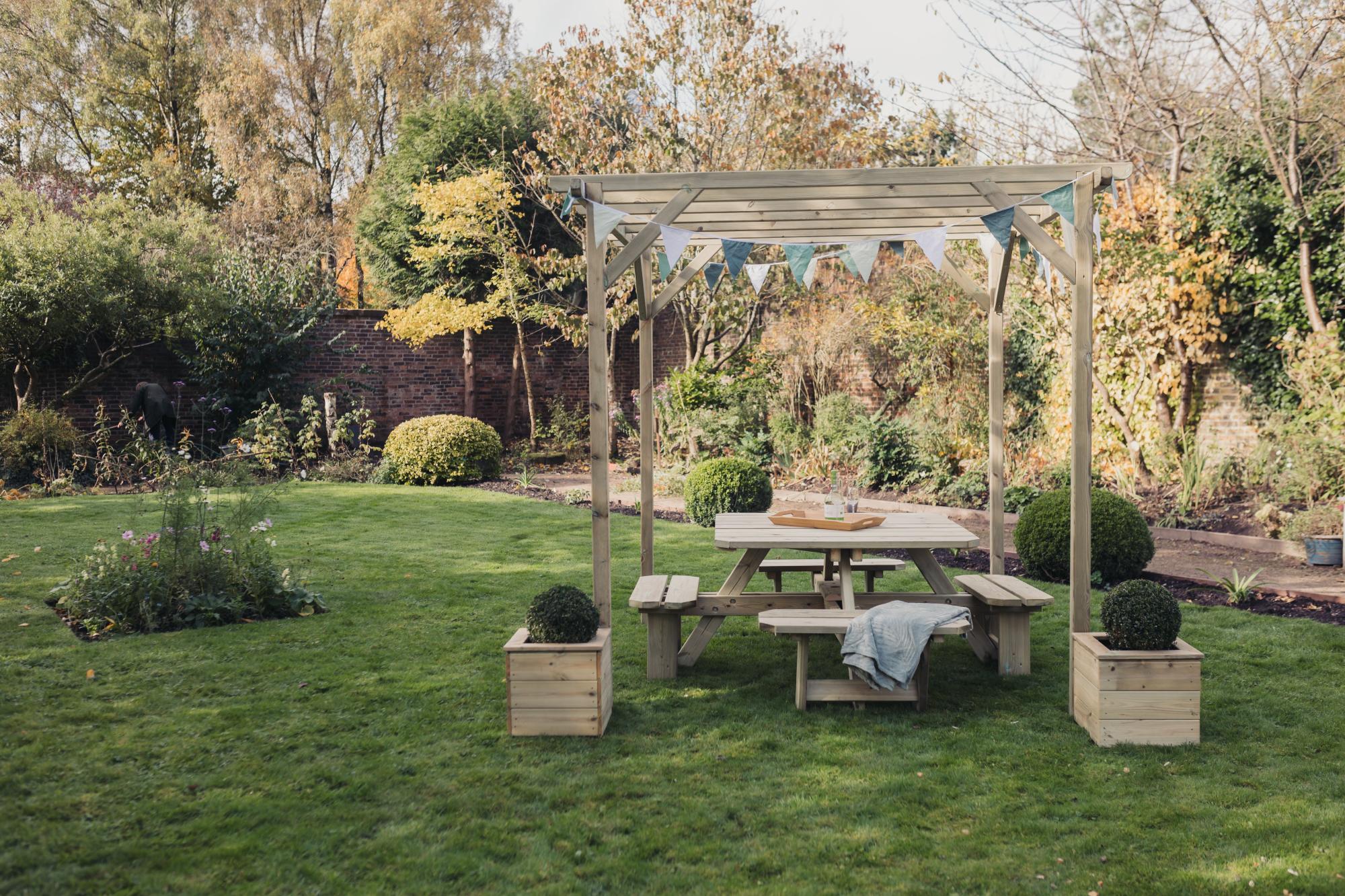 Contemporary Timber Wood Garden Pergola
