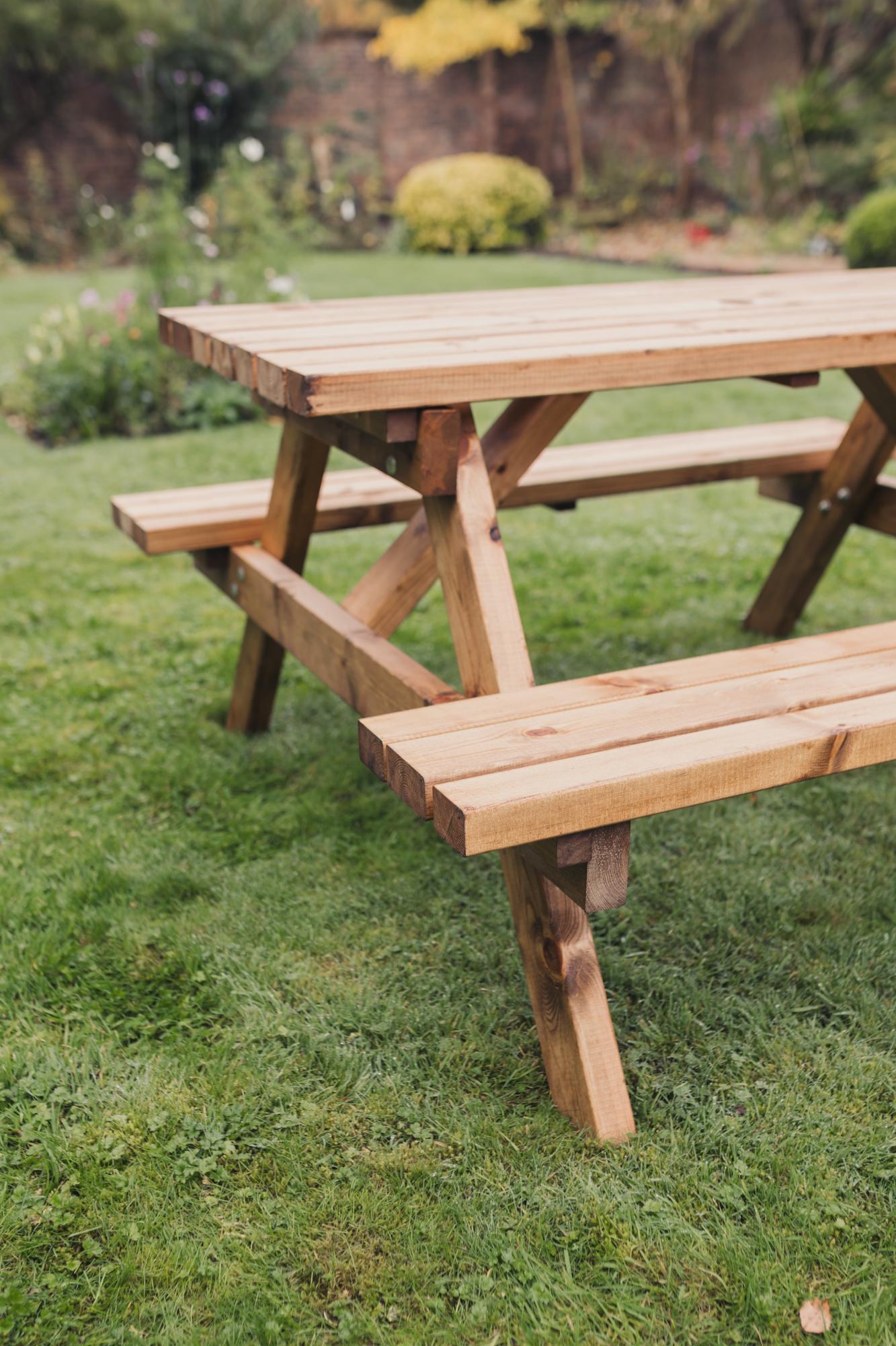 Churnet Valley Deluxe Redwood Garden Picnic Table - 150cm