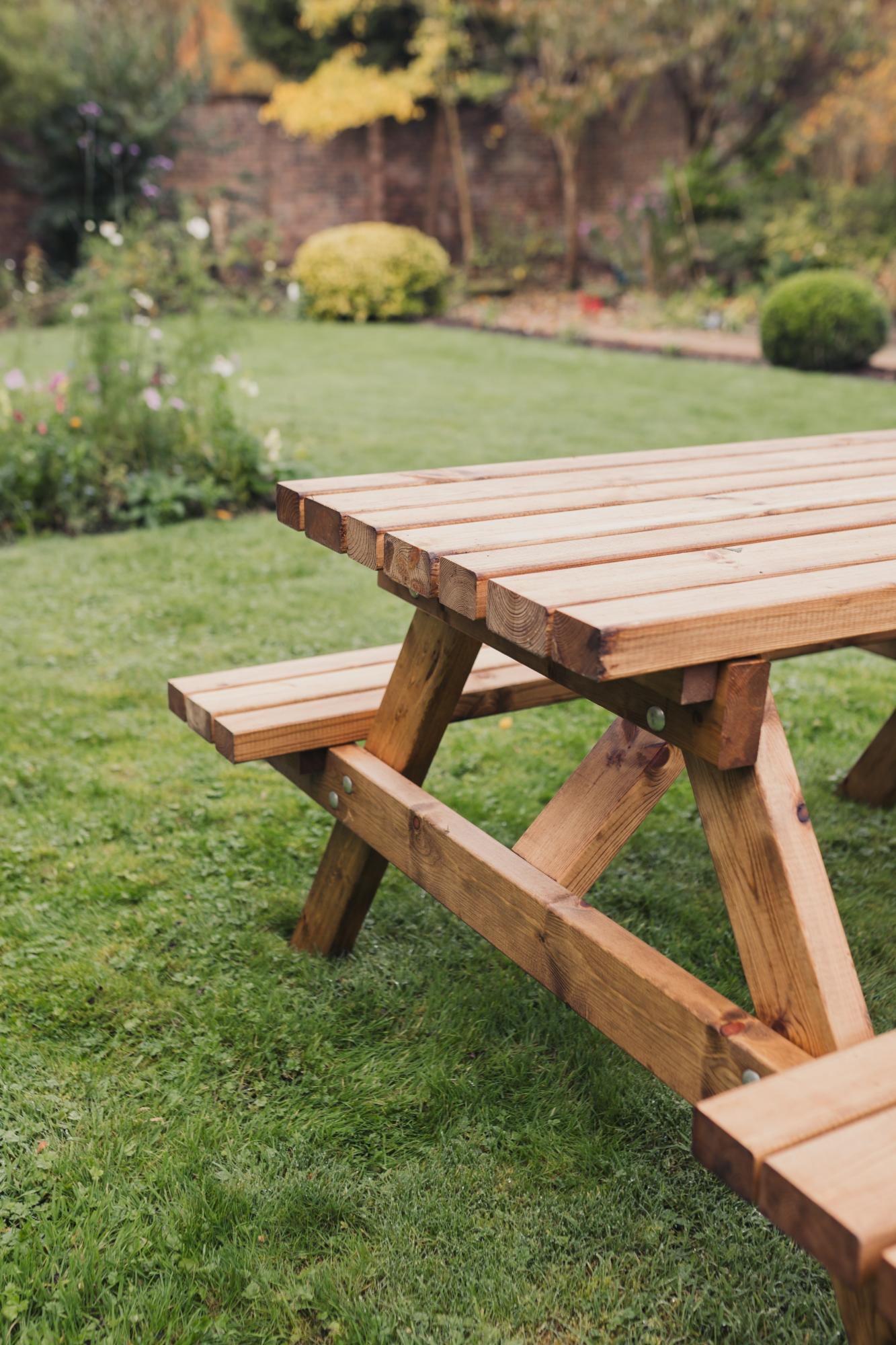 Churnet Valley Deluxe Redwood Garden Picnic Table - 180cm