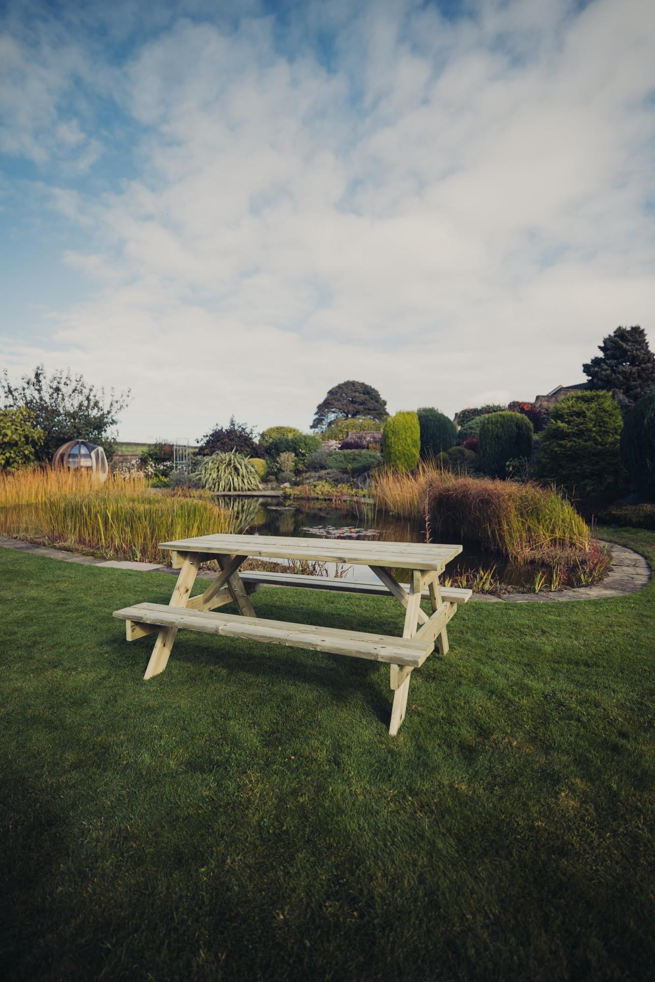 Churnet Valley Traditional Redwood Garden Picnic Table -180cm