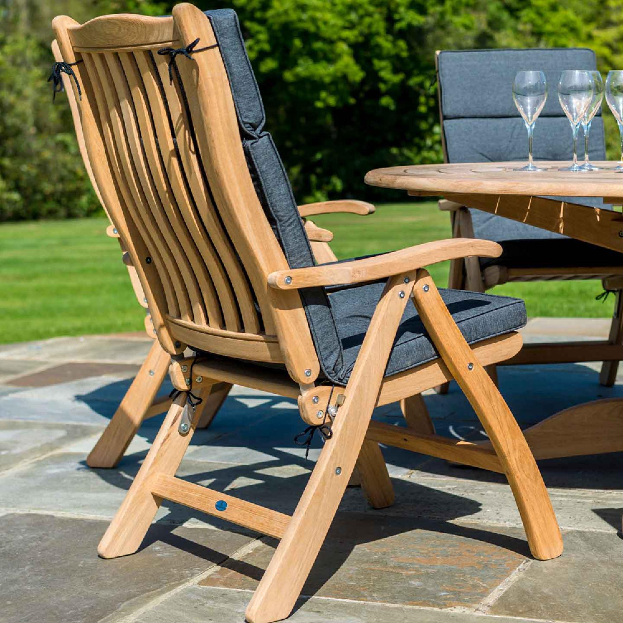 Roble Wood Garden Bengal Folding Recliner Dining Chair