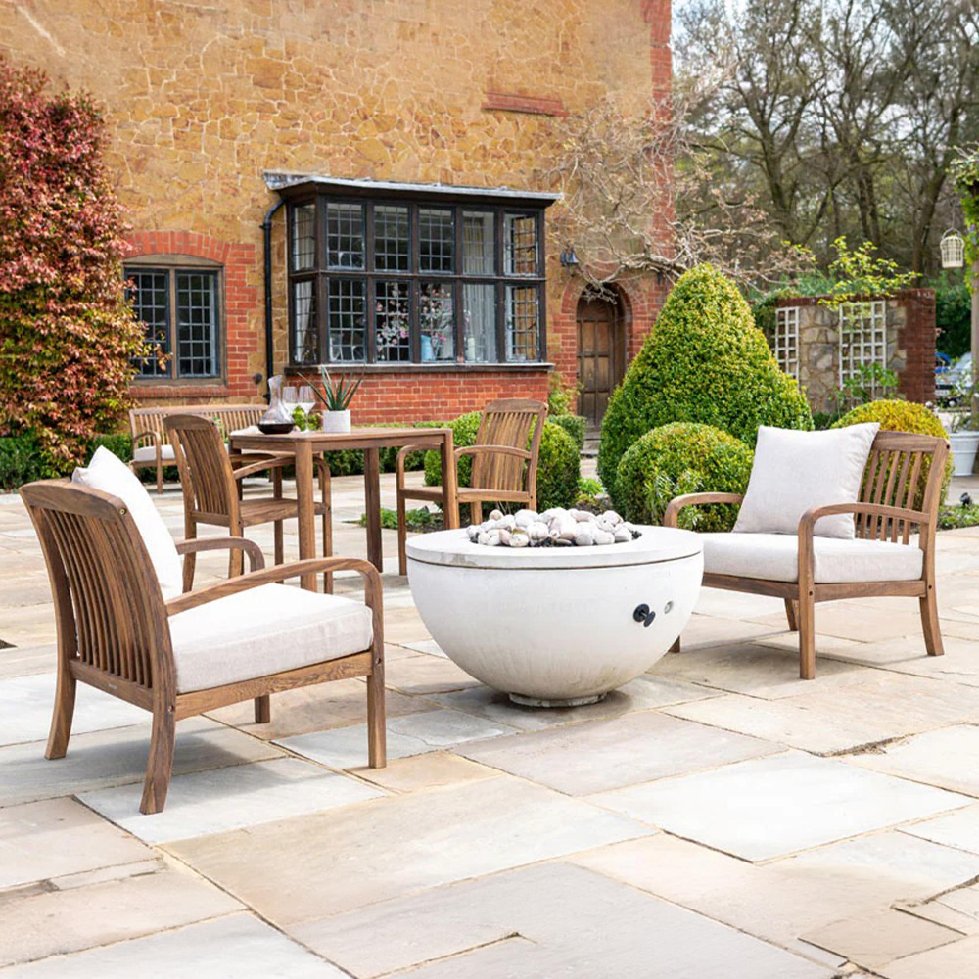 Bolney Lounge Chair - Garden - Acacia Wood