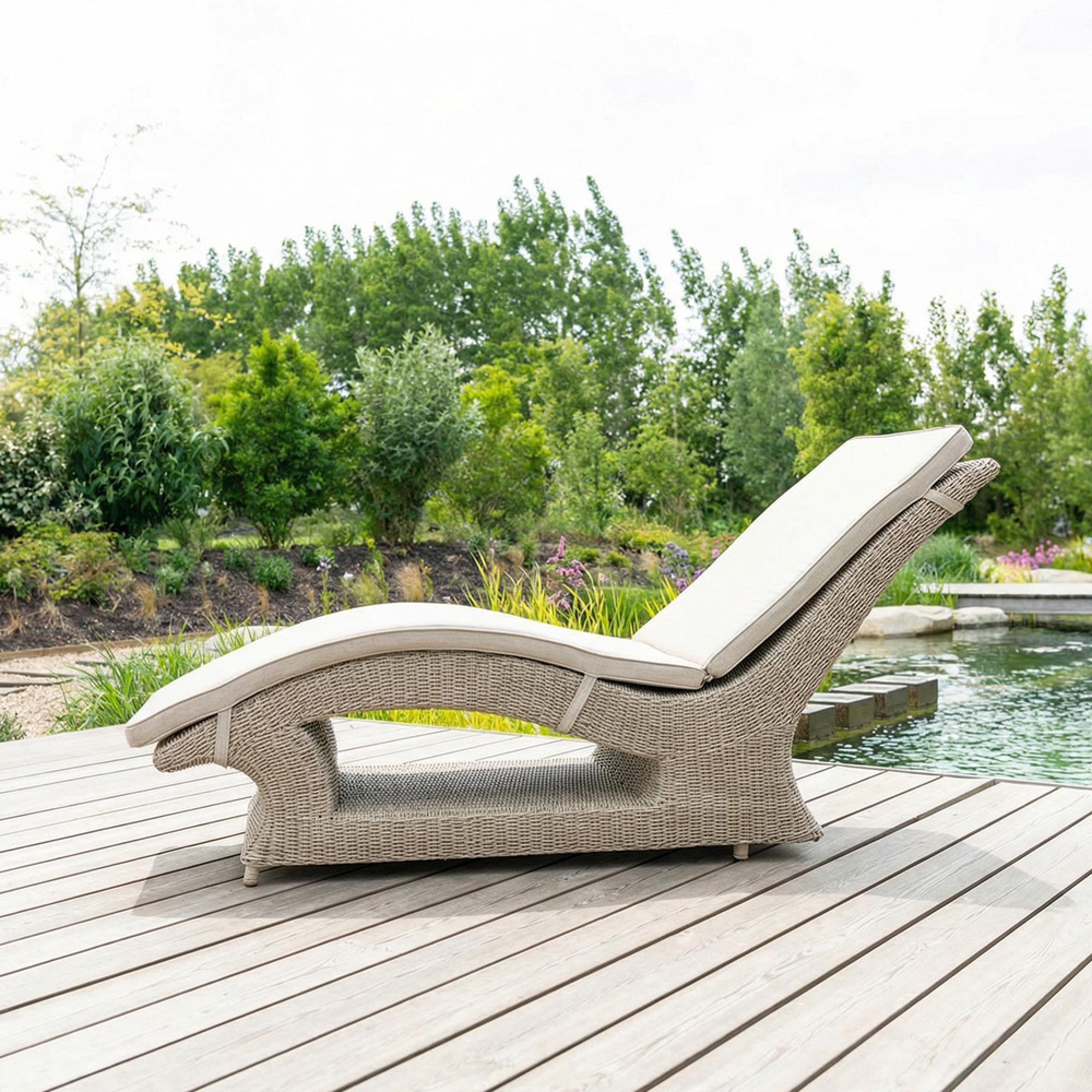 Hazelmere Fixed Sunbed - Garden - Natural Weave