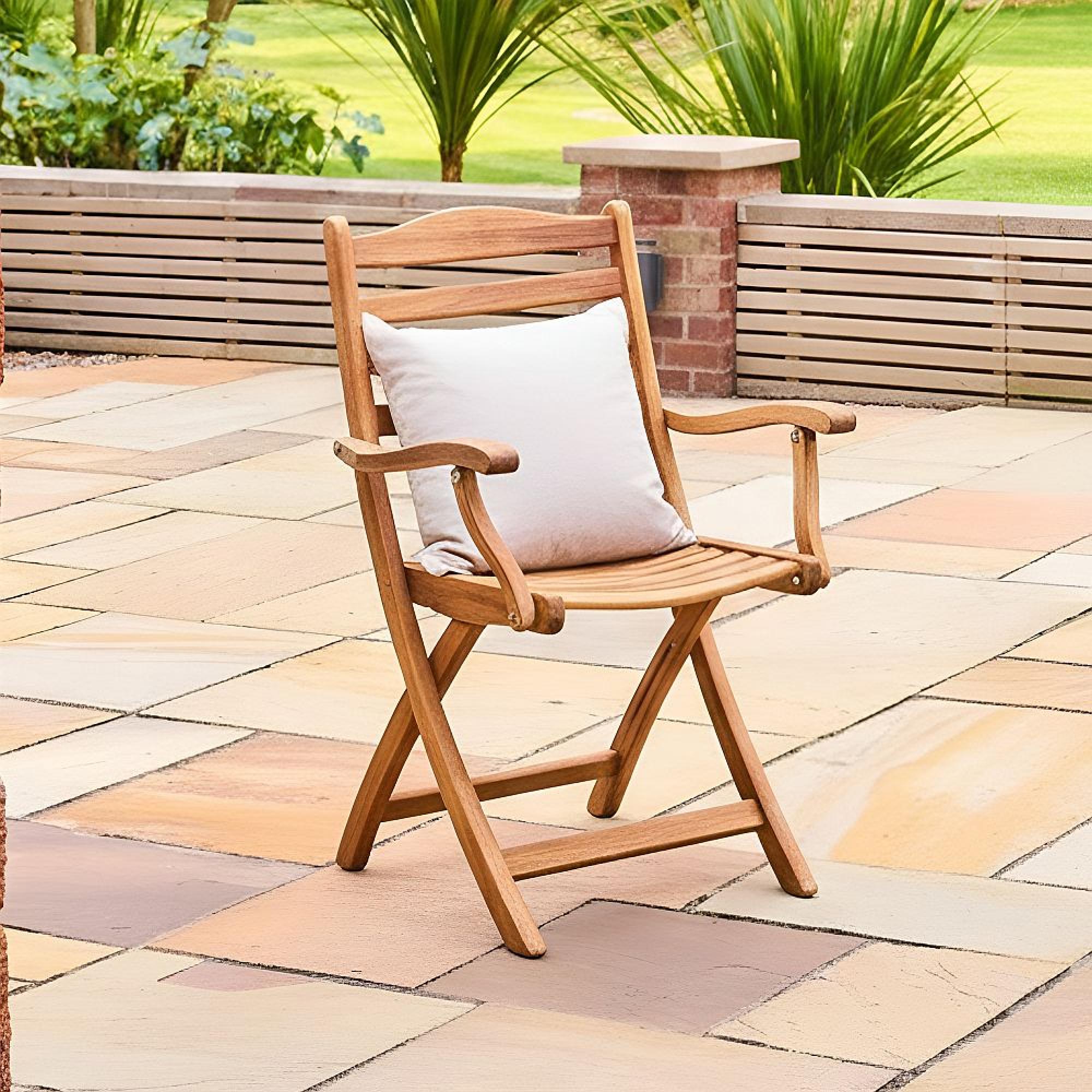 Redcliffe Garden Round Dining Set - 4 Seater - 110cm - Folding - Acacia Wood - 4 Folding Carver Dining Armchair