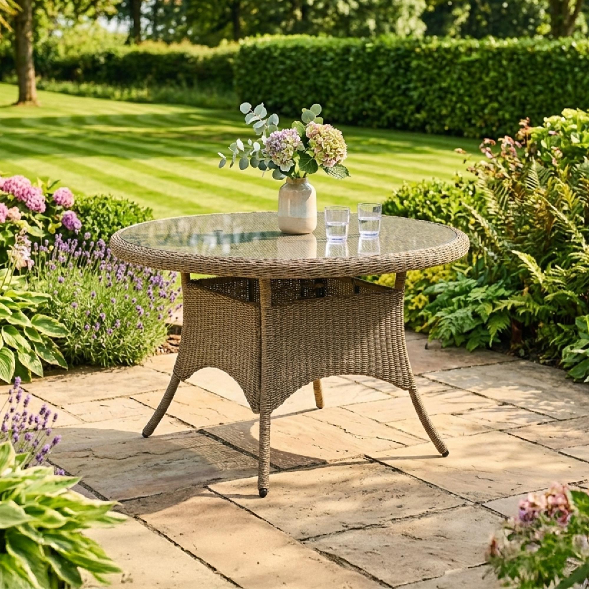 Arlington Round Dining Set - 4 Seater - 120cm - Luxury Rattan - 4 Chairs