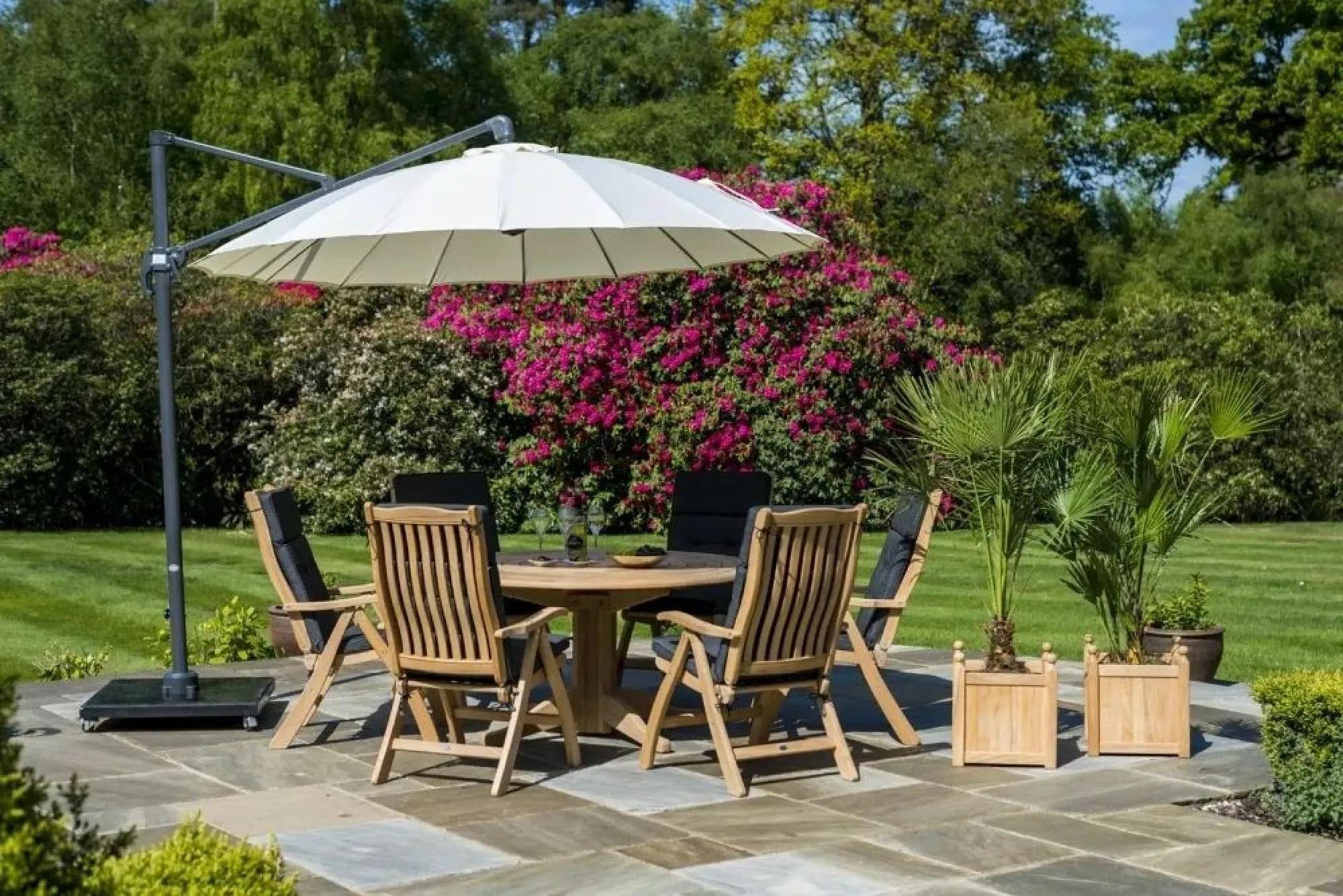 Roble Wood Bengal Round Dining Table - 6 Seater - 145cm - Garden - Pedestal
