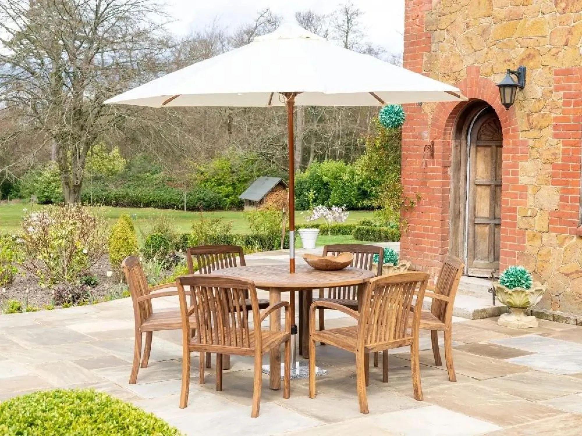 Bolney Dining Table - 6 Seater - Round - Garden - Acacia Wood
