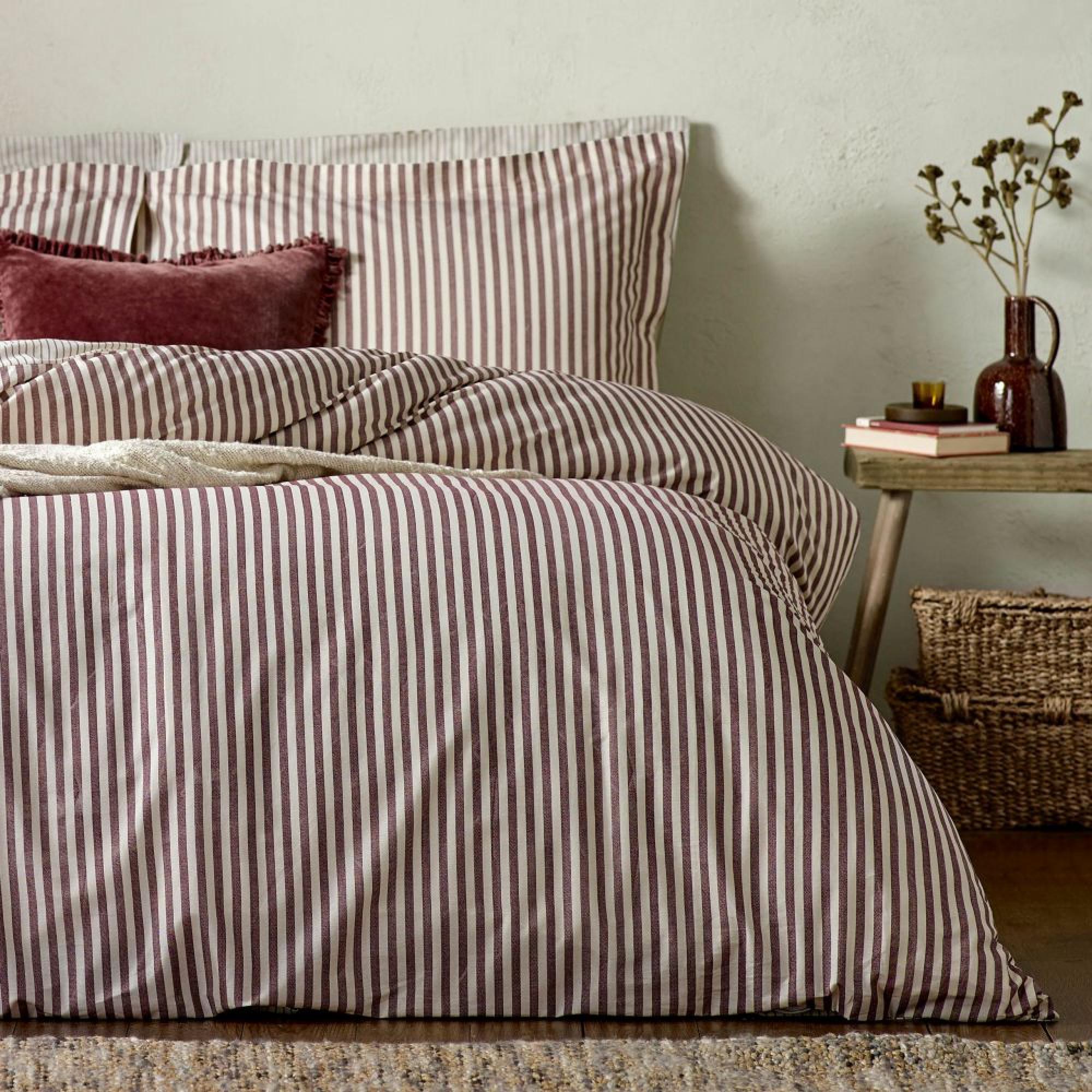 Yard Hebden Melange Pecan Red Stripe Duvet Cover Set