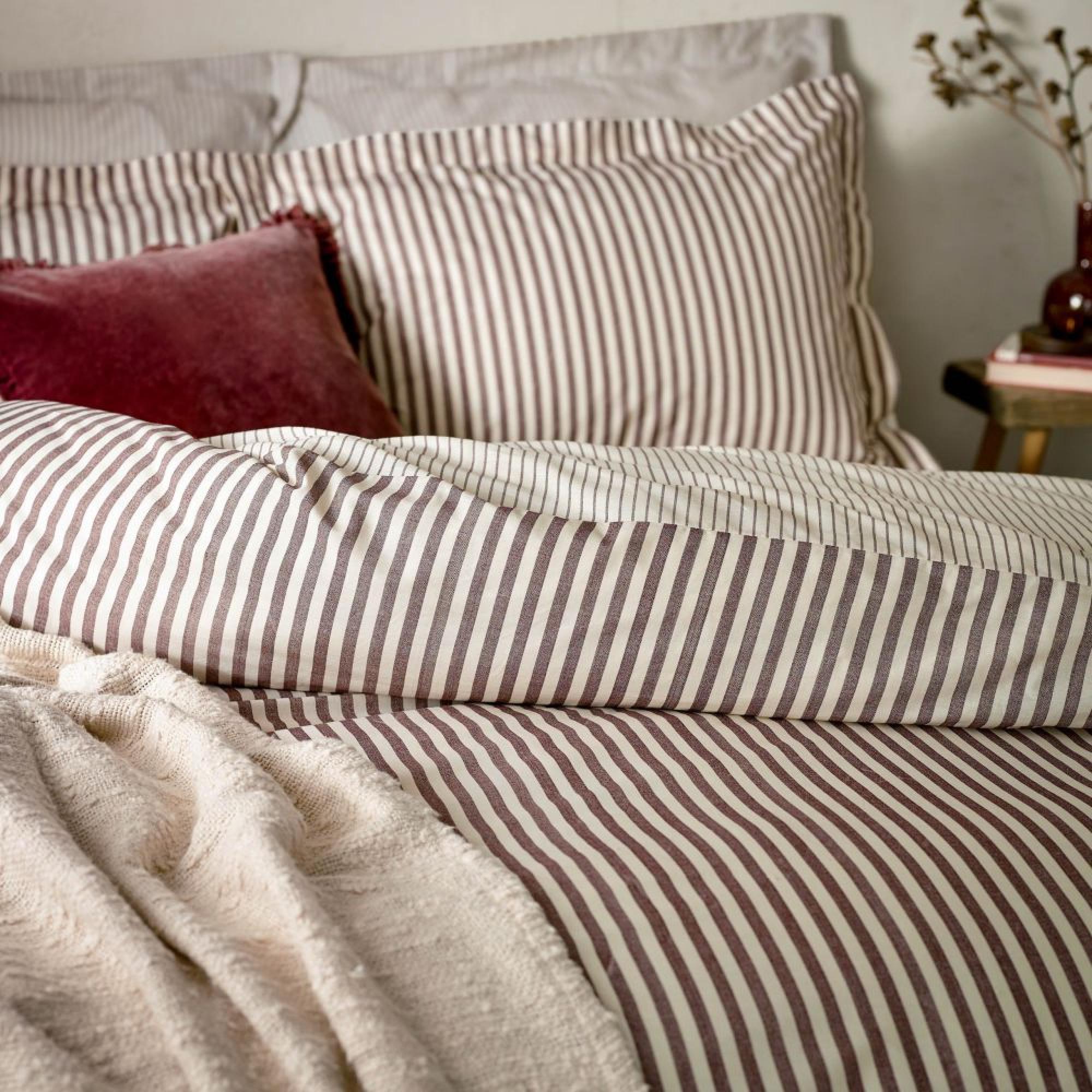 Yard Hebden Melange Pecan Red Stripe Duvet Cover Set
