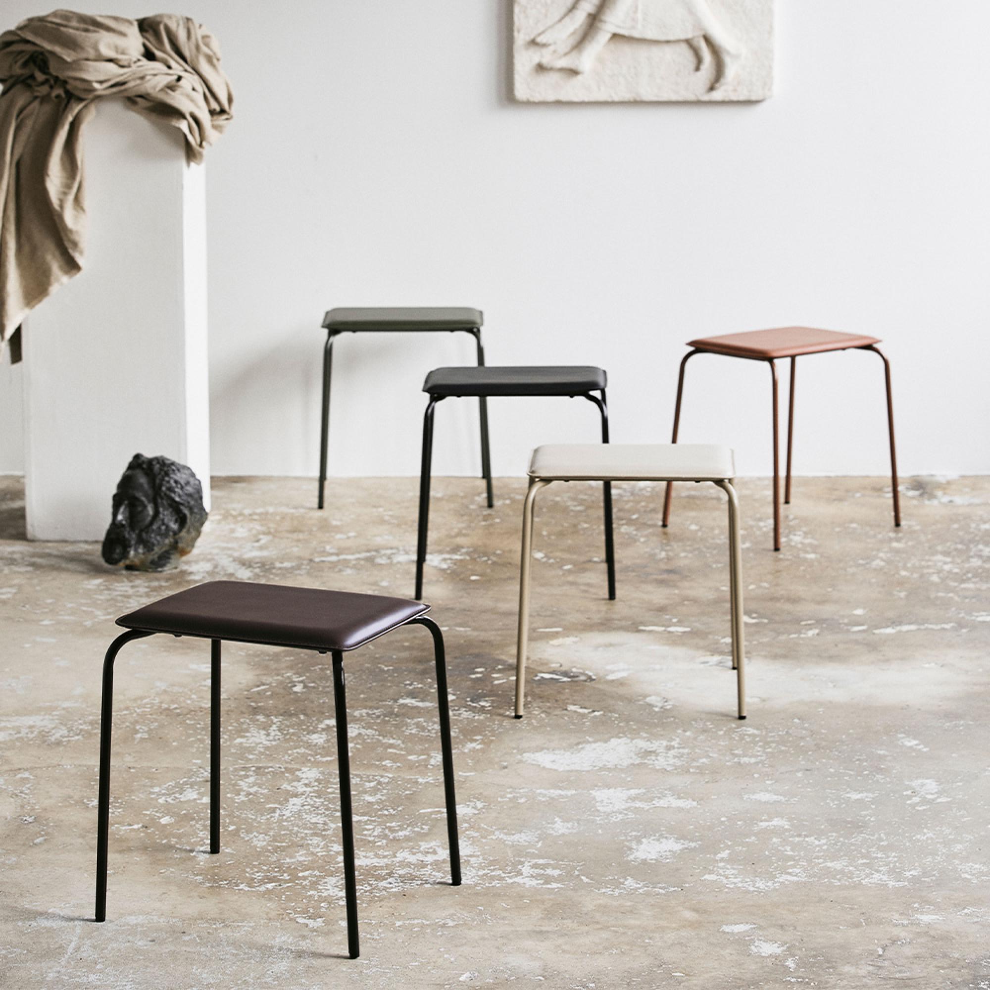 Esa Stool - Beige - Metal