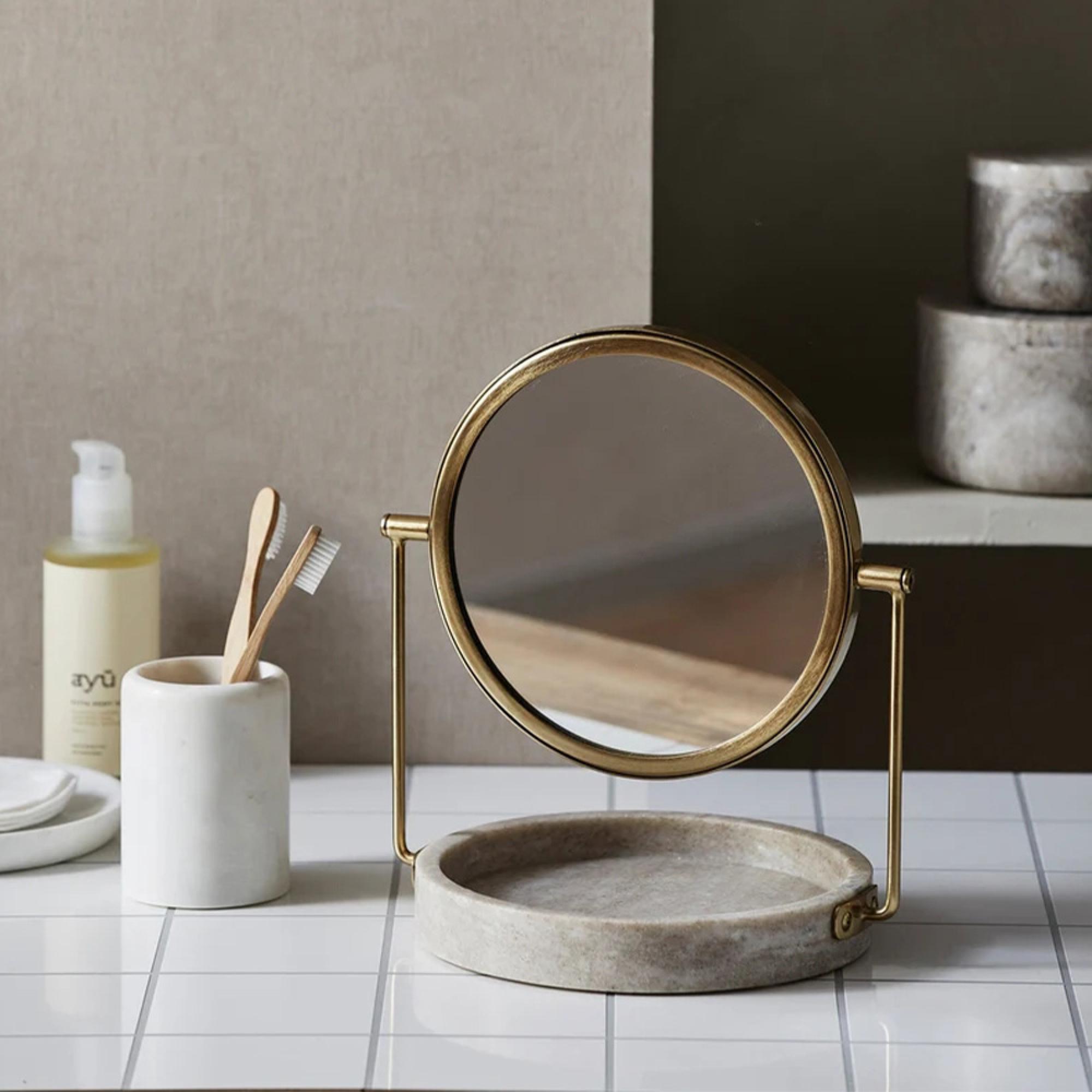 Haja Mirror - Gold - Metal - 25.5cm x 28cm