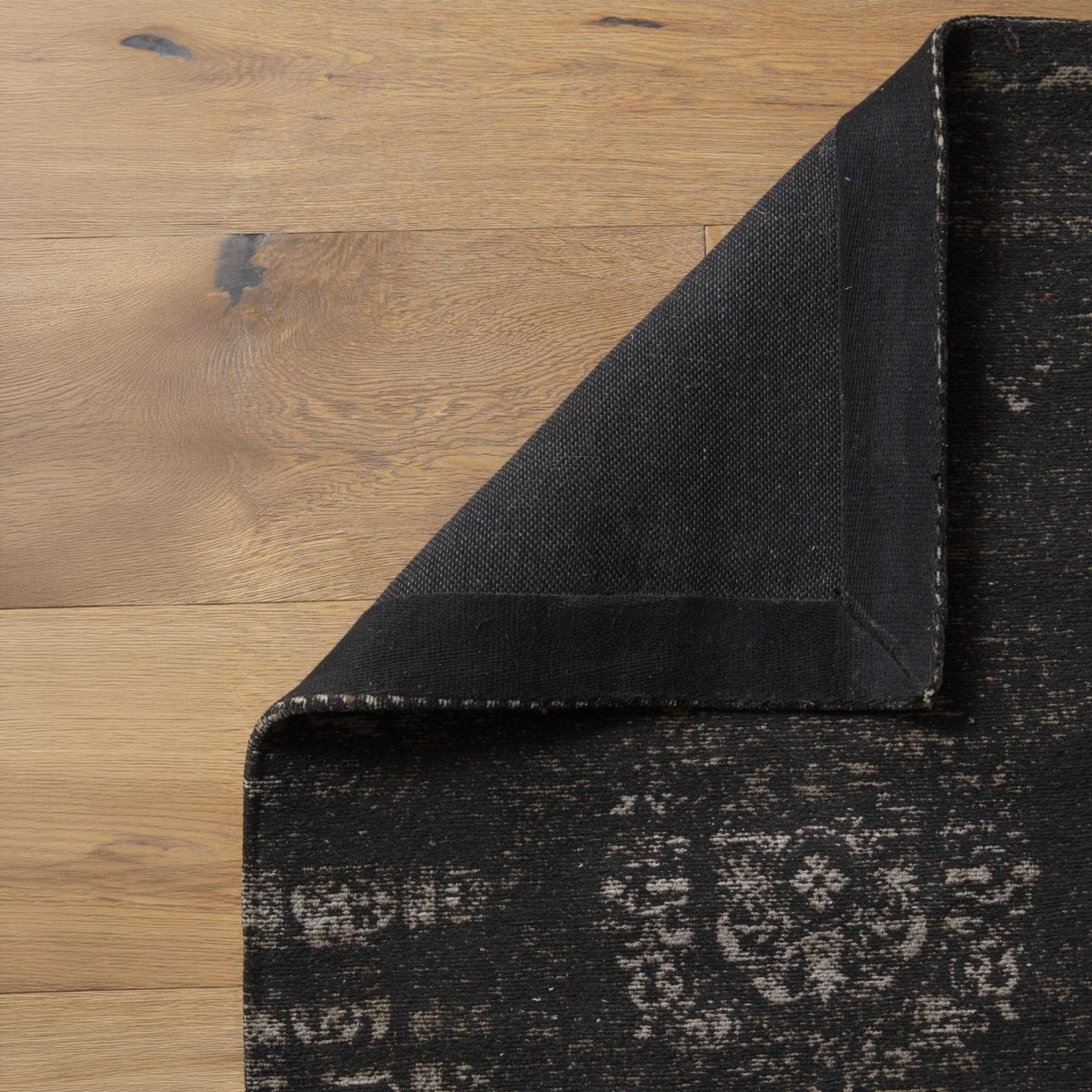 Grand Woven Rug - Black - 200cm x 75cm
