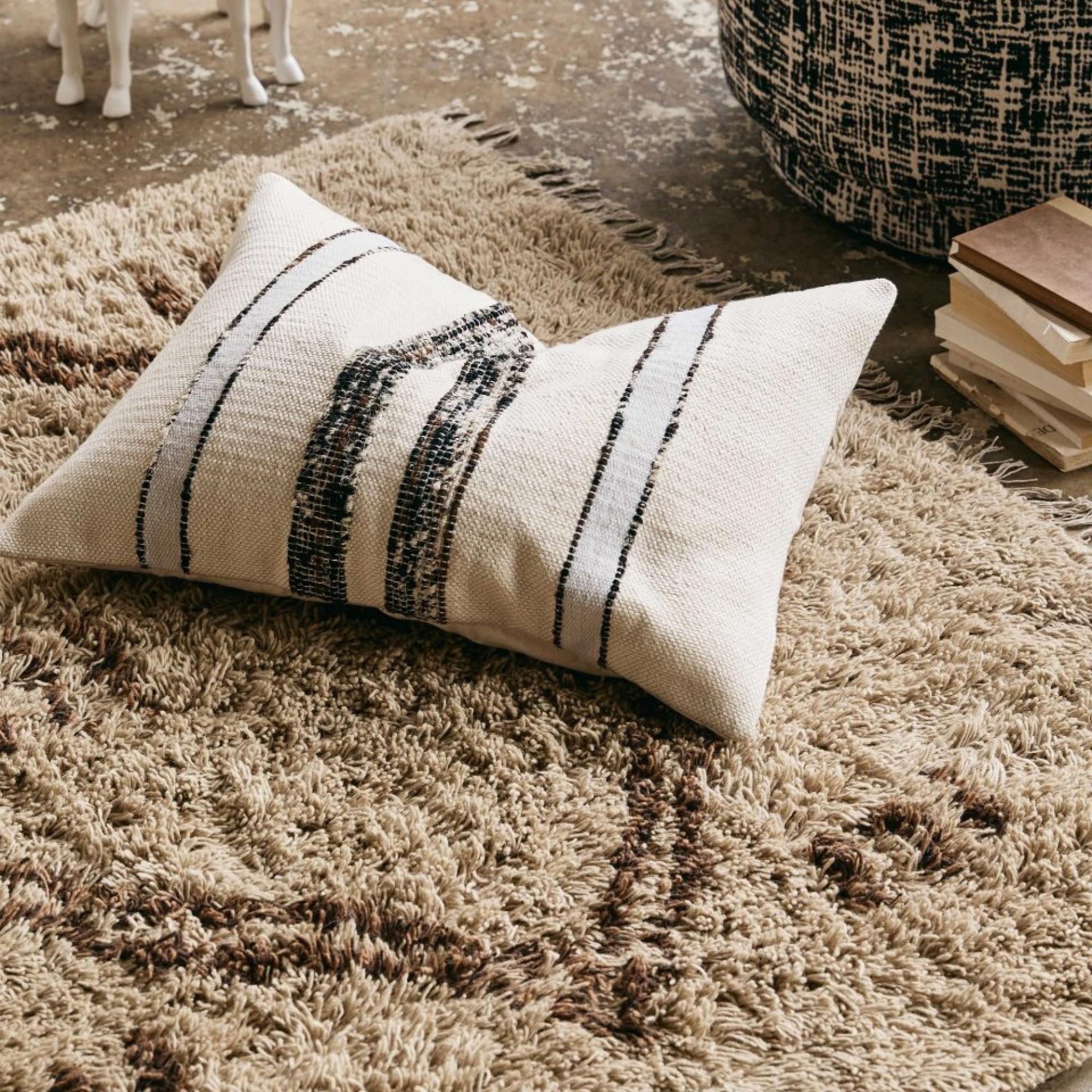 Leah Rug - Natural - 240cm x 160cm
