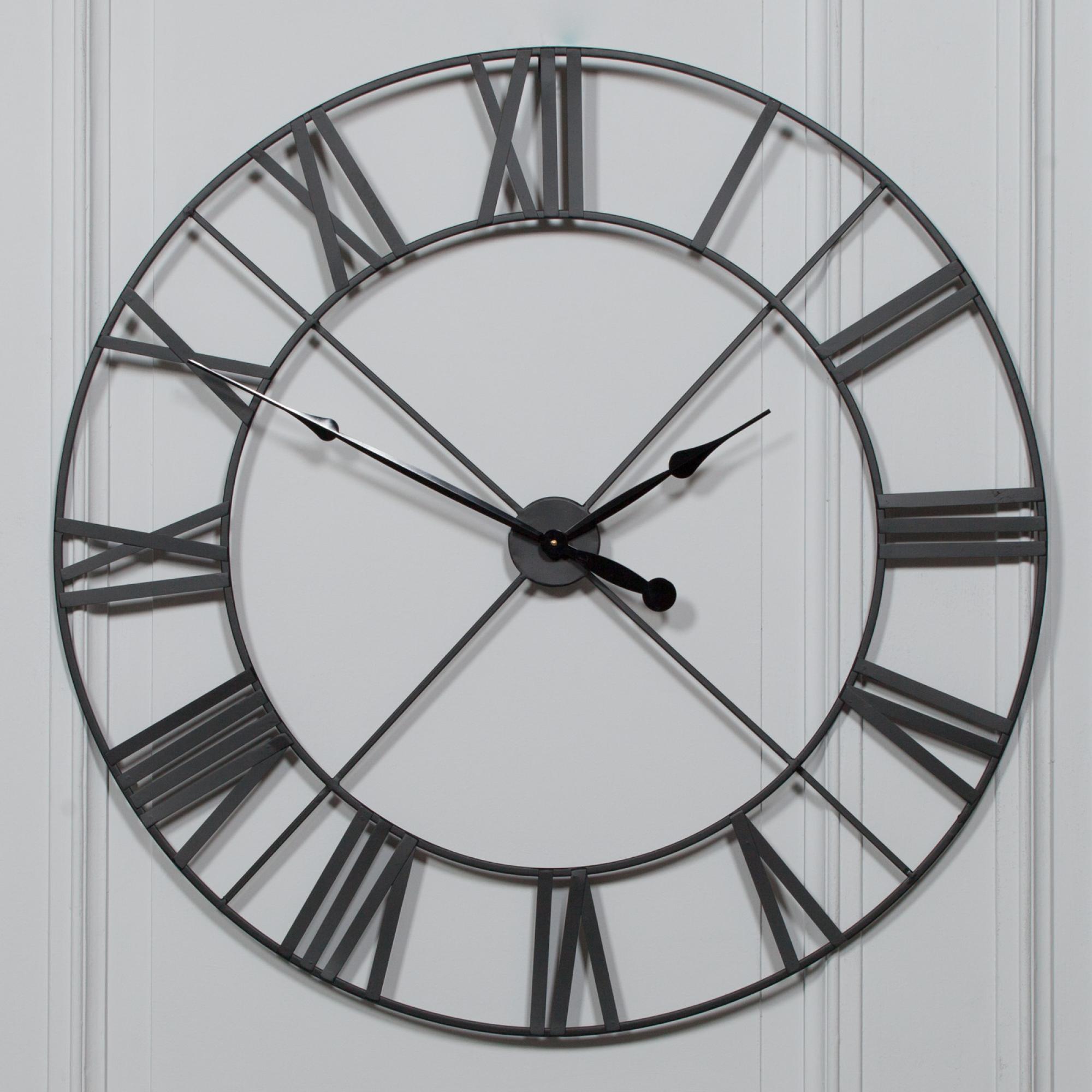 Wall Clock - Black Metal - Round - Large
