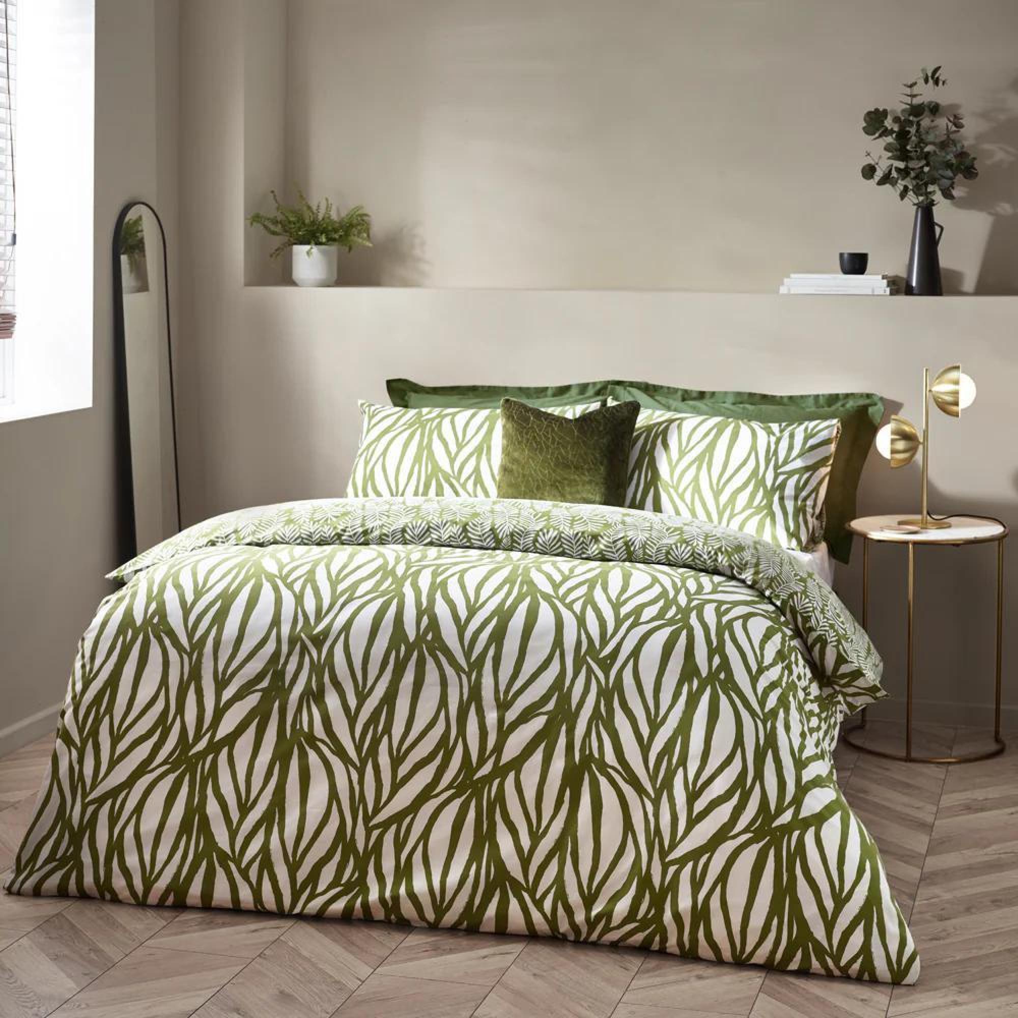 Hoem Frond Olive Abstract Cotton Rich Reversible Duvet Cover Set