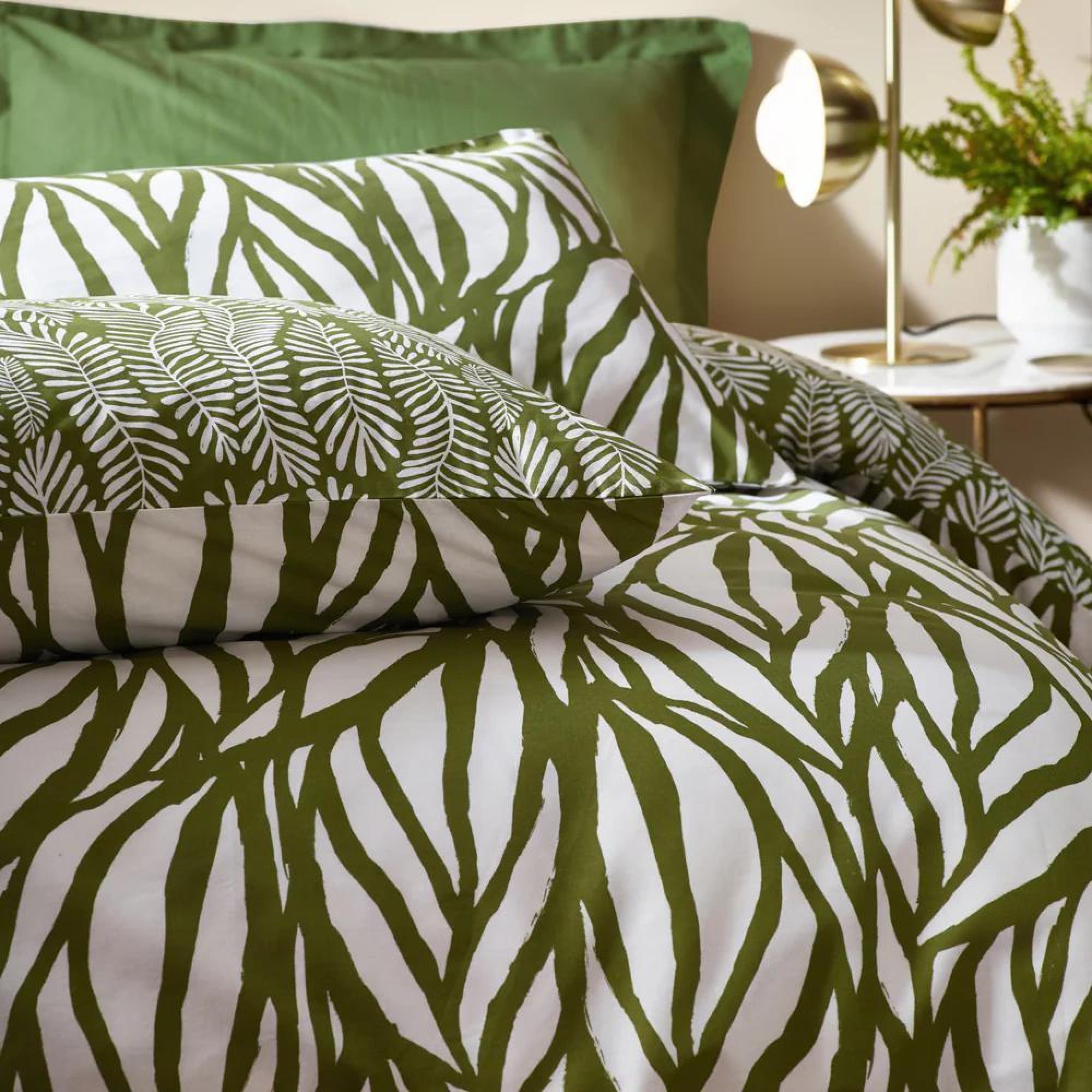 Hoem Frond Olive Abstract Cotton Rich Reversible Duvet Cover Set