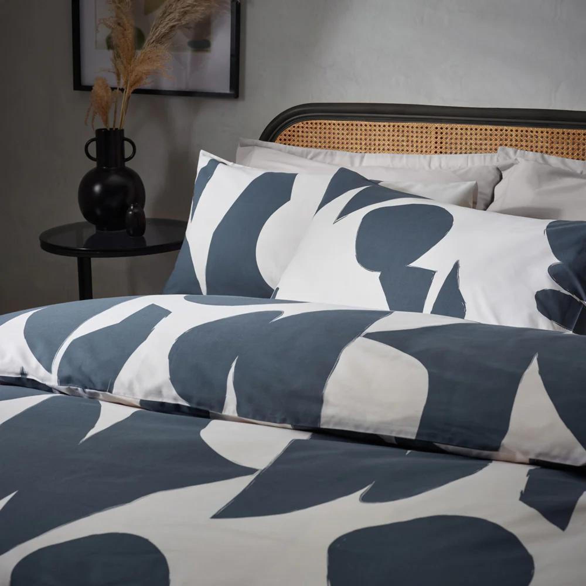 Hoem Meta Dusk Abstract Cotton Rich Duvet Cover Set