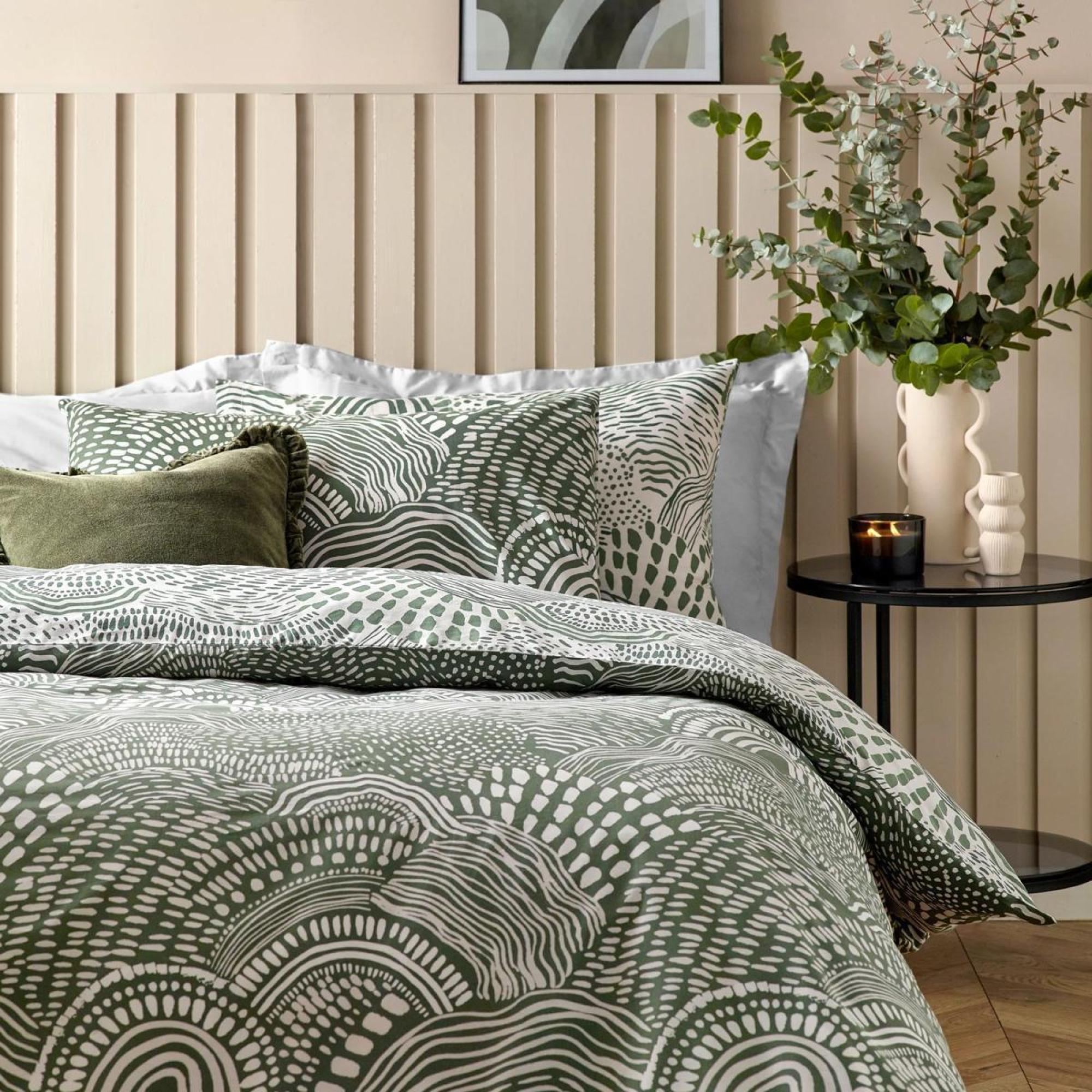 Hoem Nola Olive Abstract Duvet Cover Set