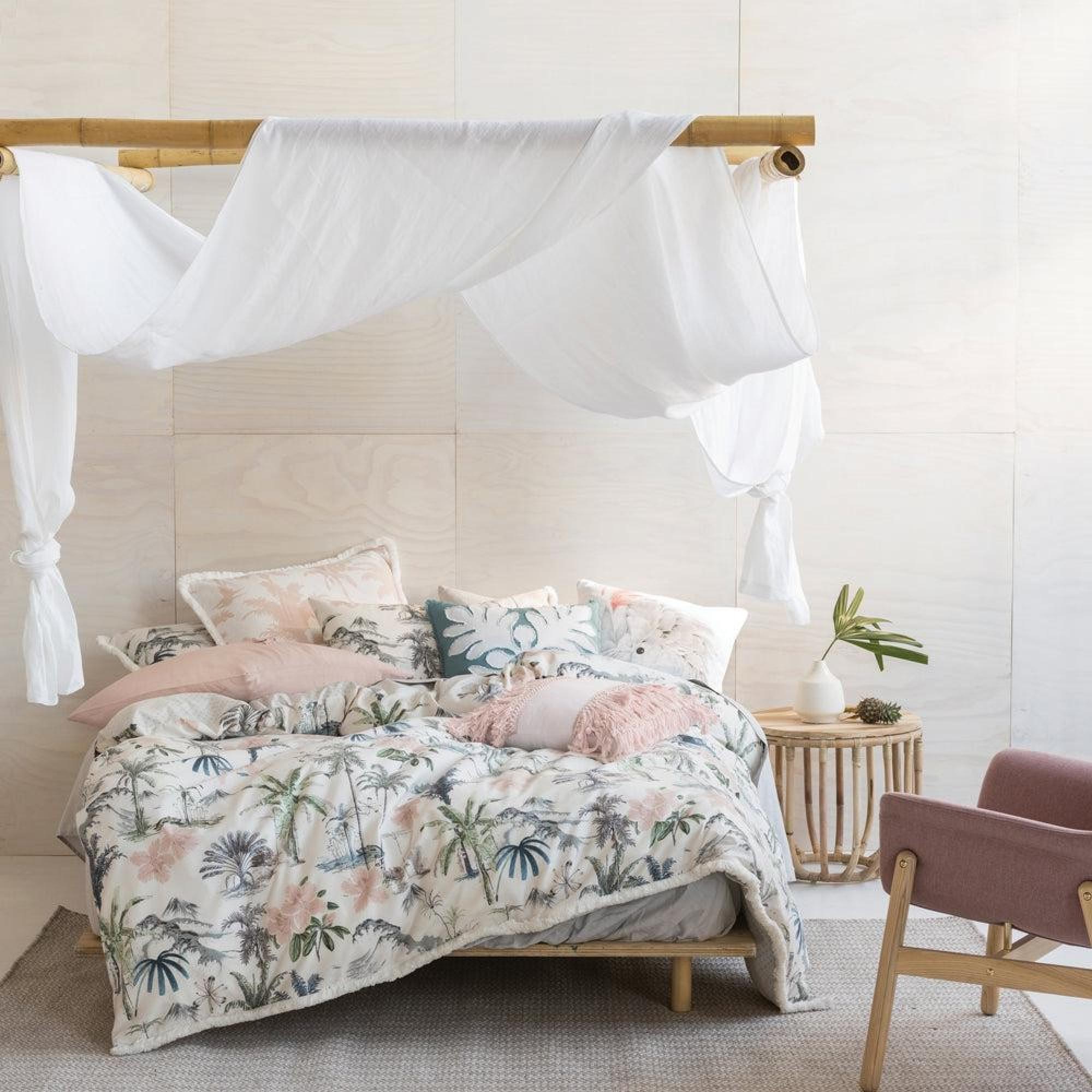 Linen House Luana White Fringed Cotton Duvet Cover Set