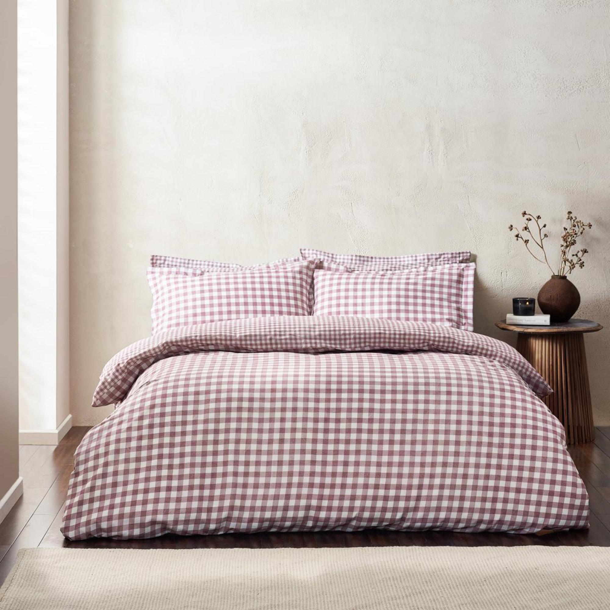 Yard Barton Berry Duvet Cover Set
