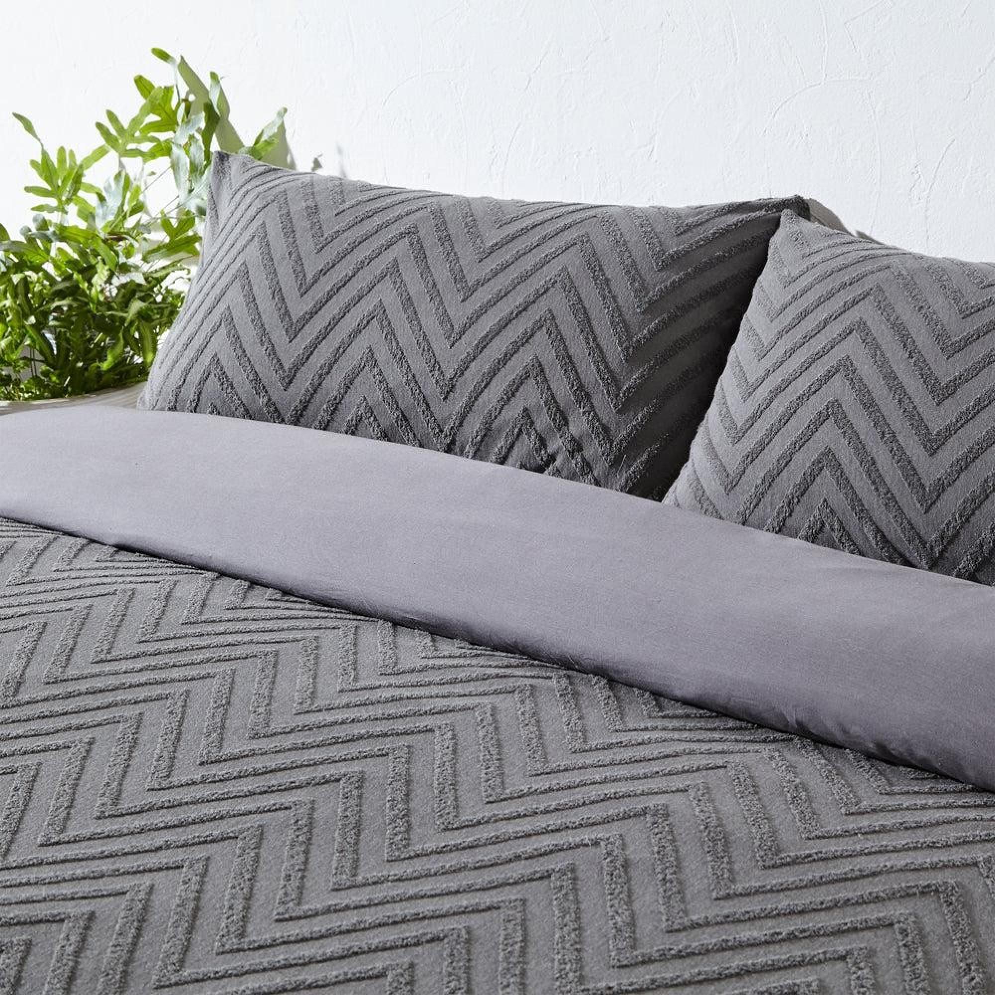 Yard Chevron Charcoal Tufted Geometric Cotton Duvet Cover Set