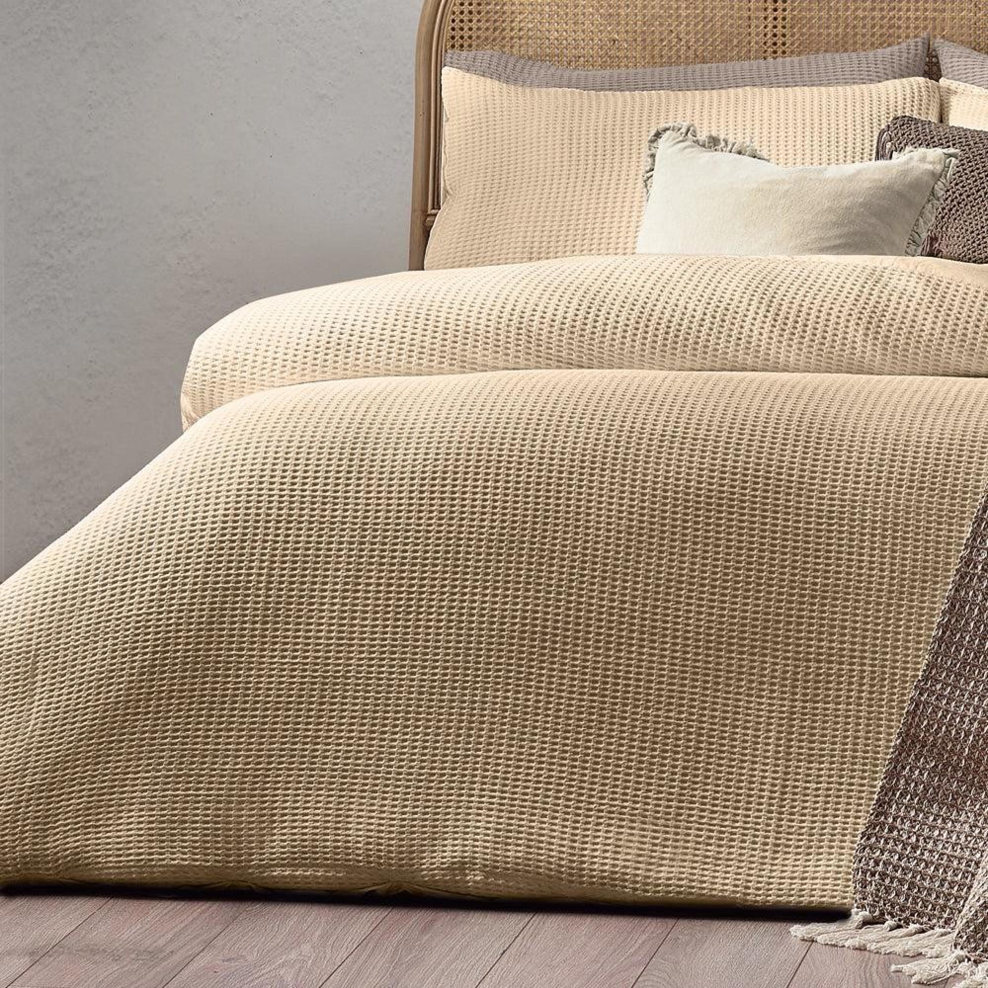 Yard Chunky Waffle Linen Duvet Cover Set