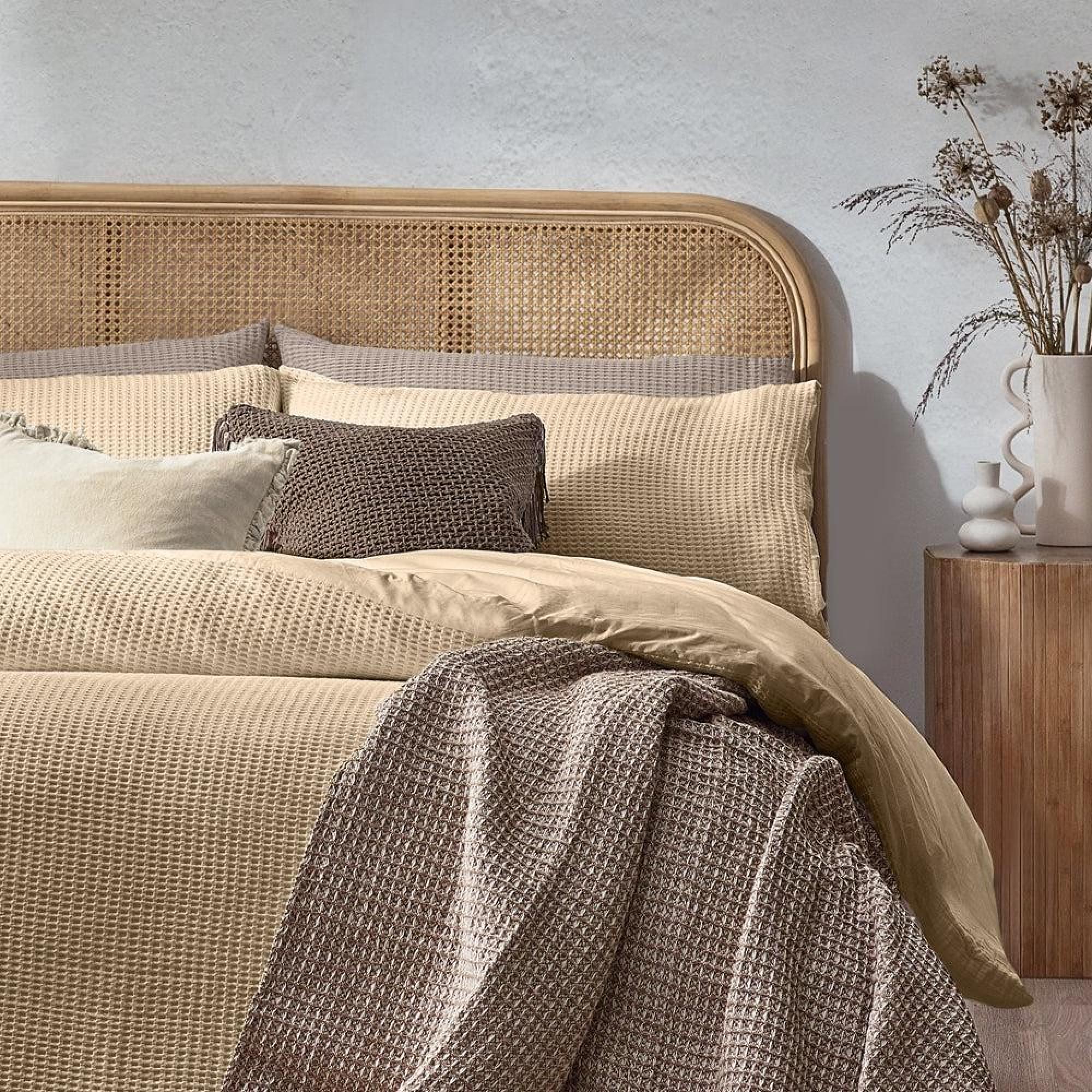 Yard Chunky Waffle Linen Duvet Cover Set