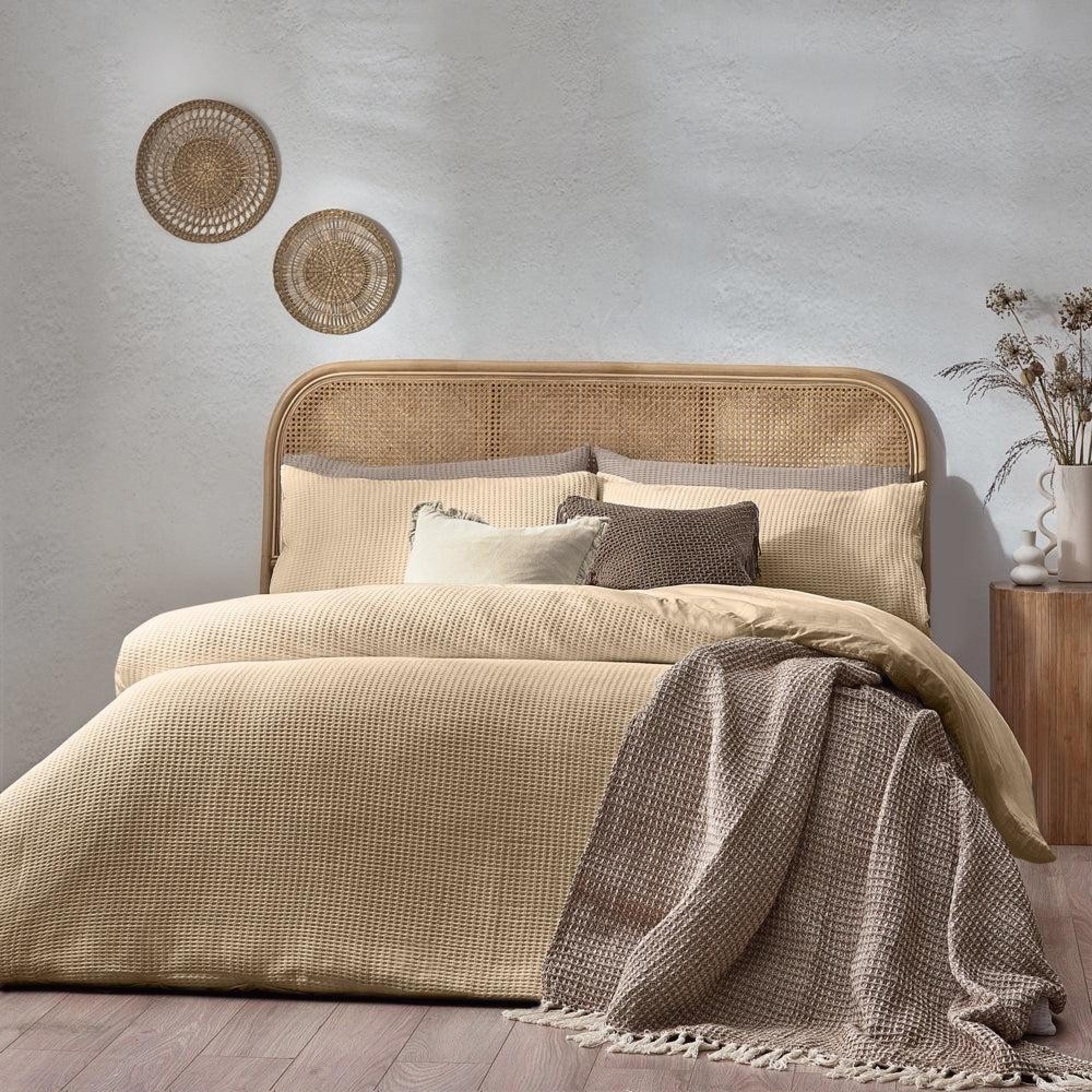 Yard Chunky Waffle Linen Duvet Cover Set
