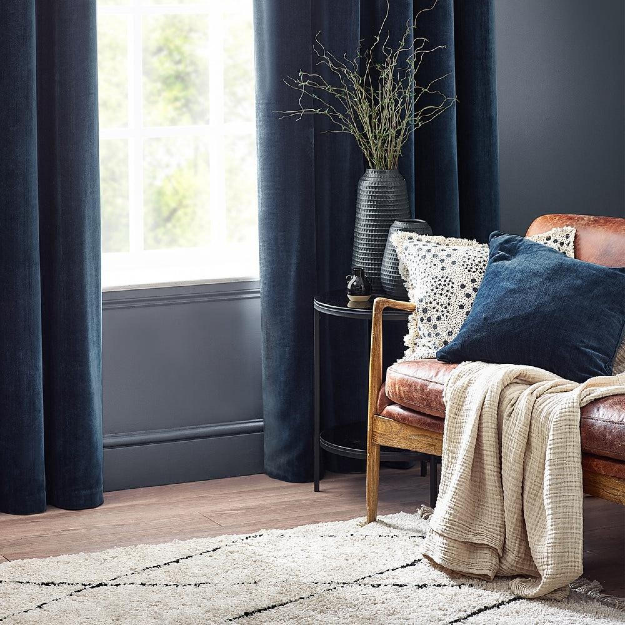 Yard Heavy Navy Chenille Cushion