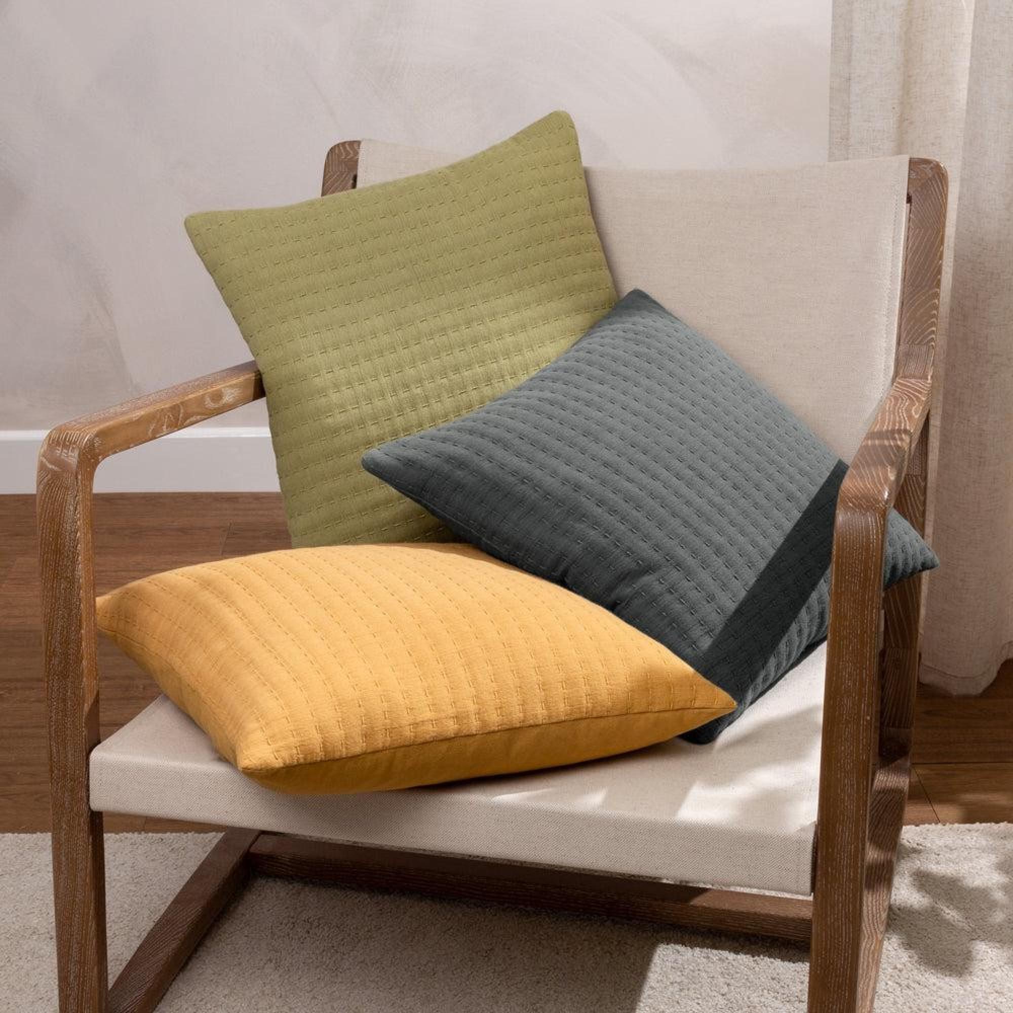 Yard Hush Dusk Cushion