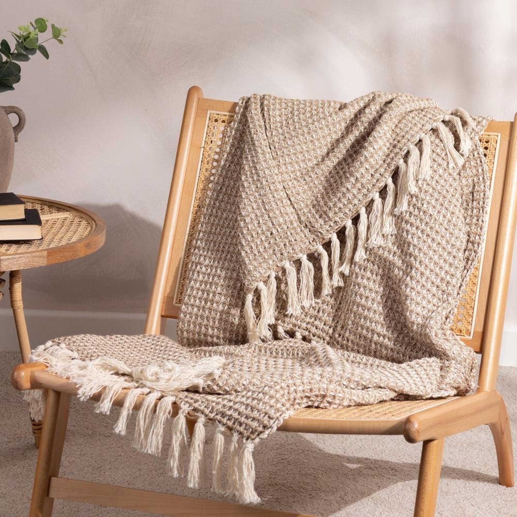 Yard Lorne Biscuit Throw