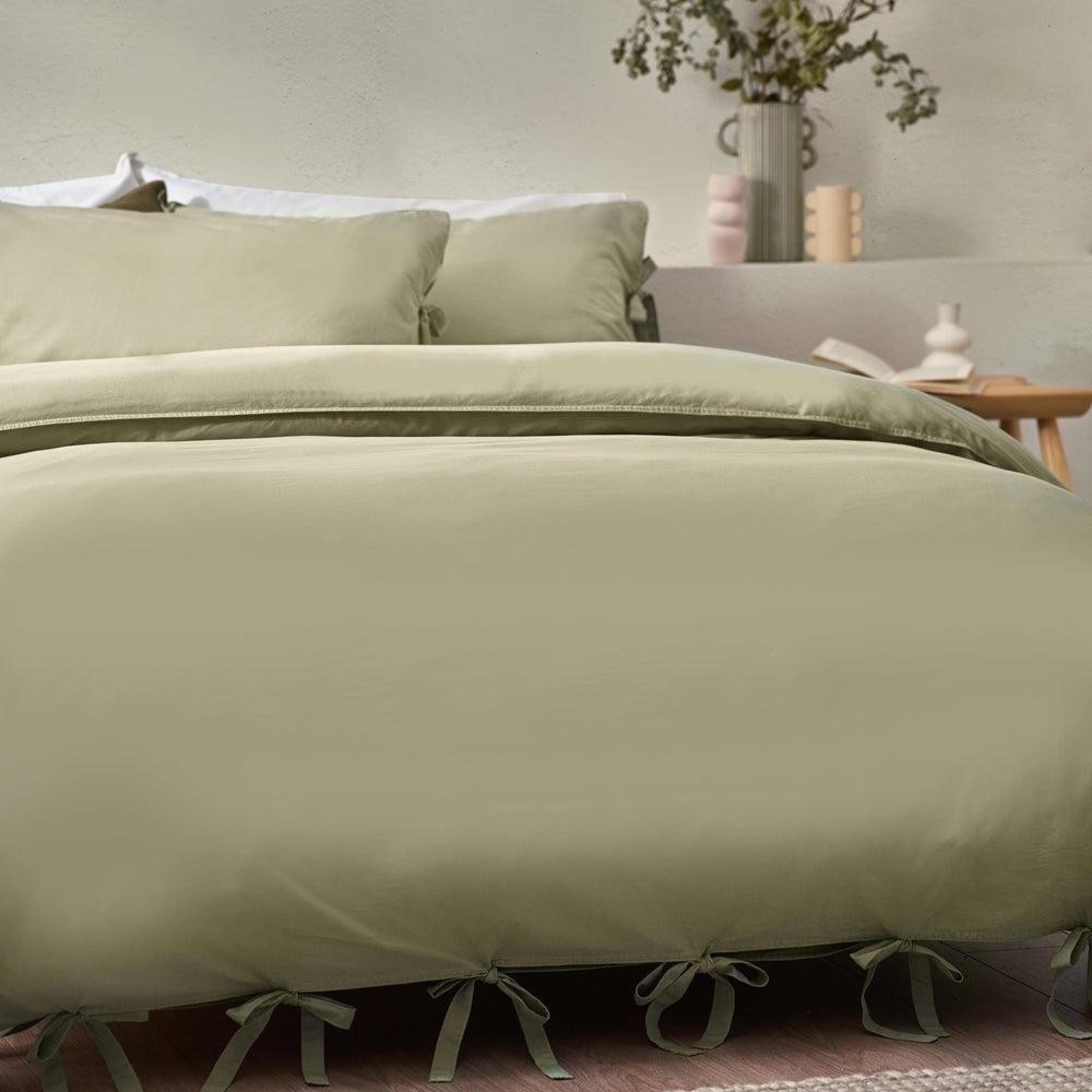 Yard Mallow Soft Sage Bow Tie Duvet Cover Set