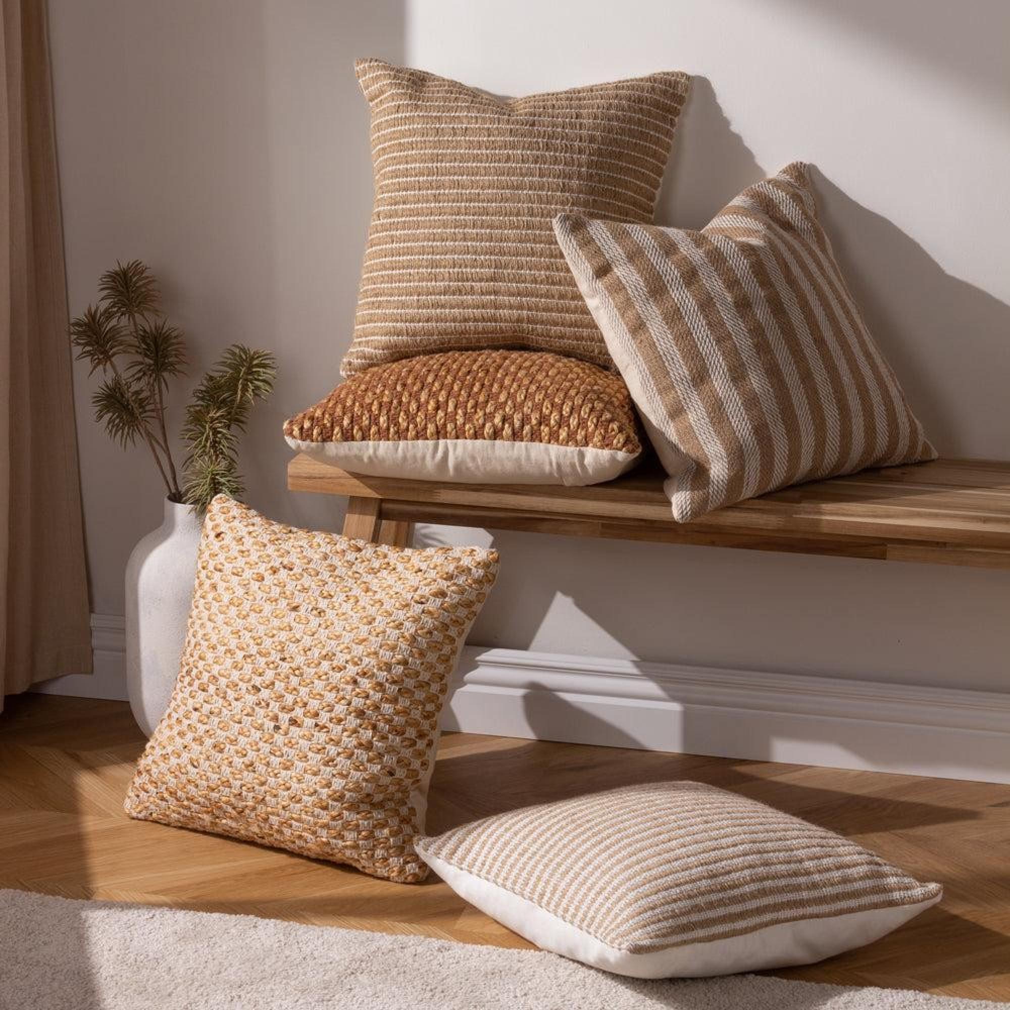 Yard Organik Natural Stripe Cushion