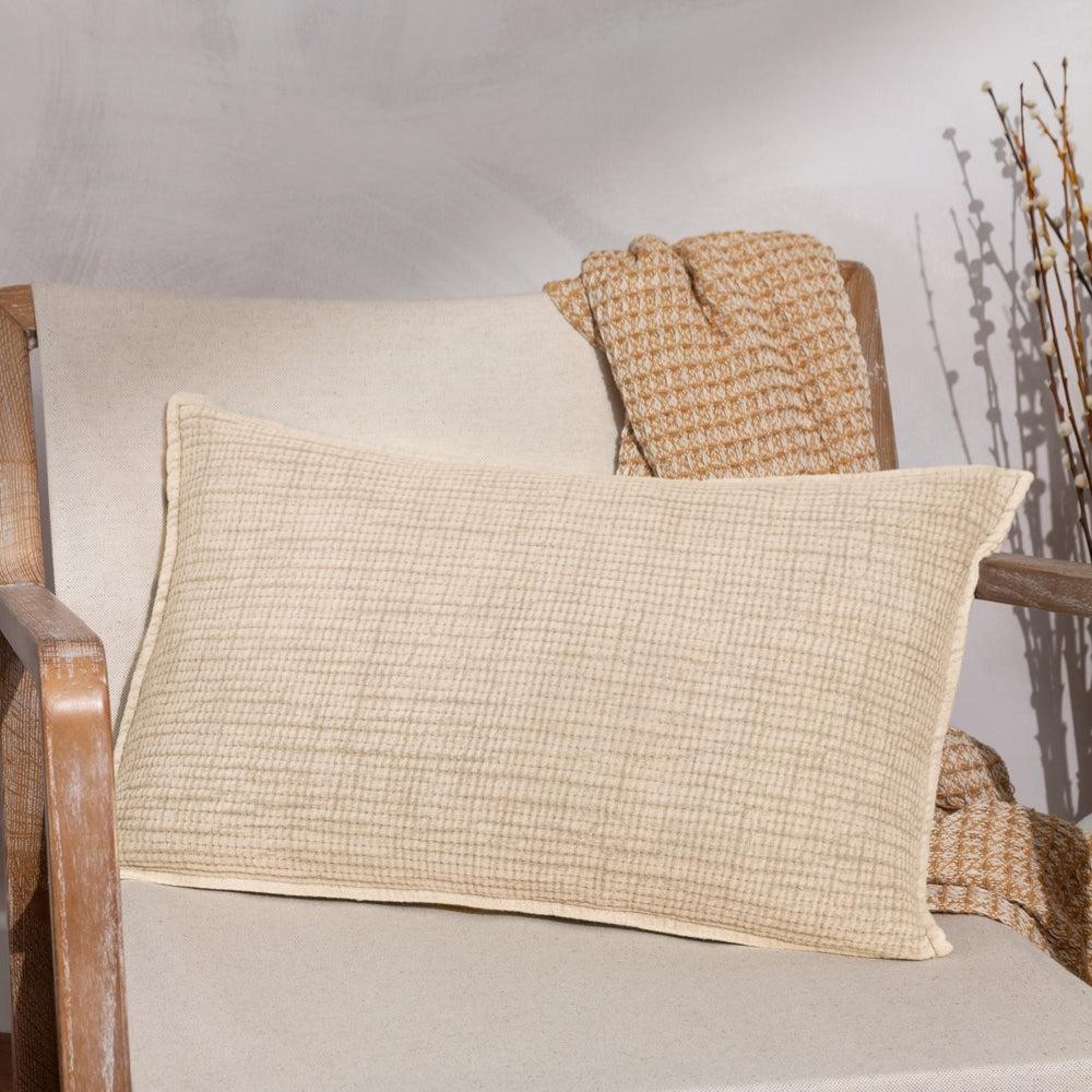Yard Ribble Natural Cushion