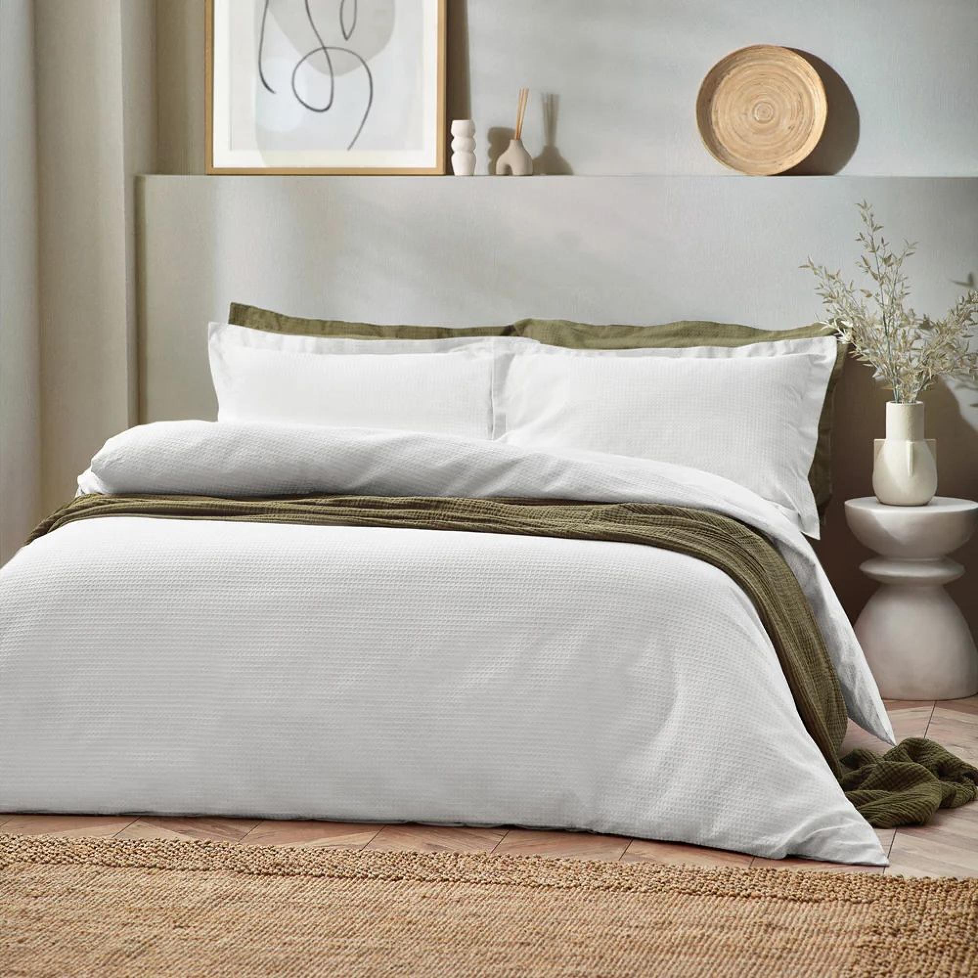 Yard Waffle Textured 100% Cotton 5ft King Size Duvet Cover Set in White