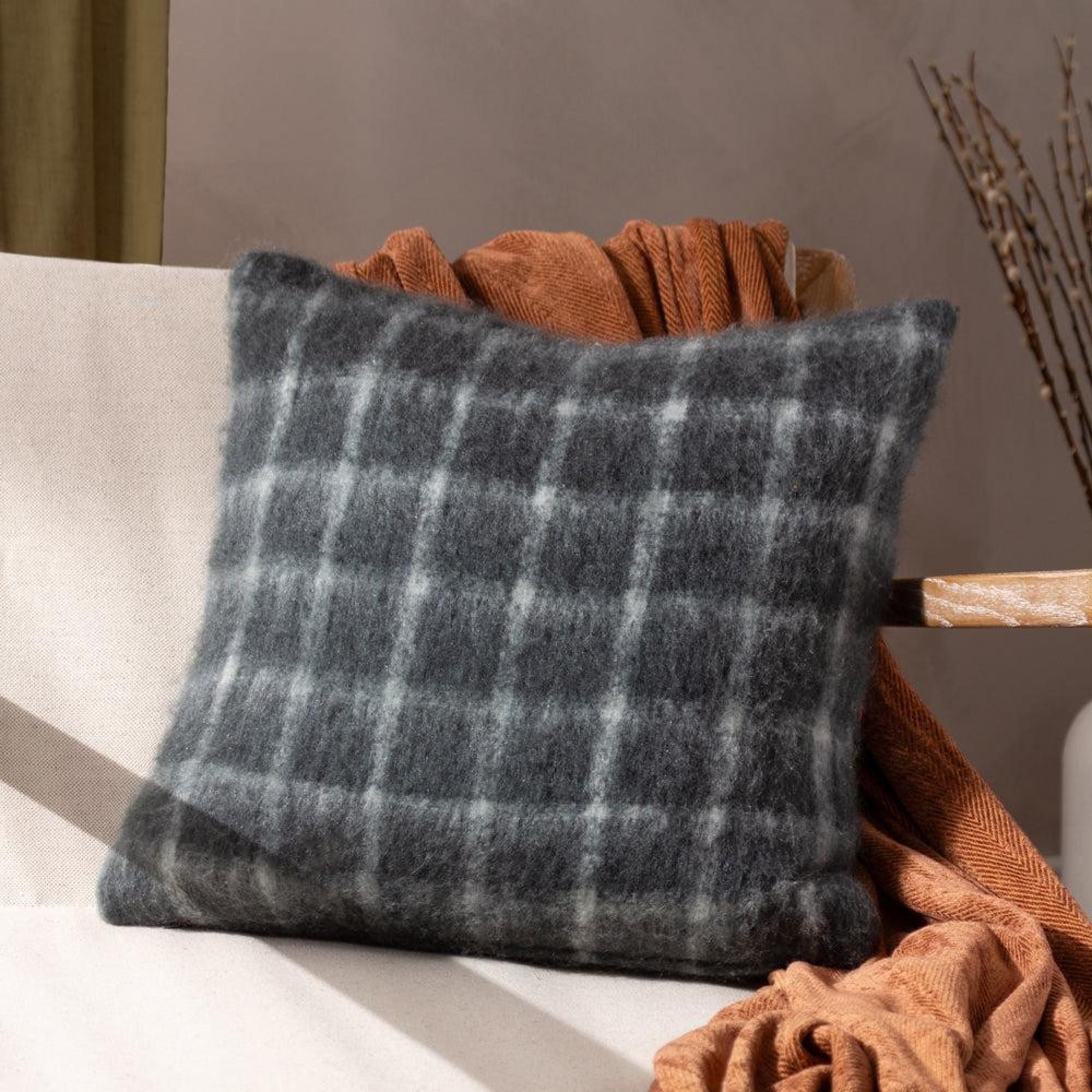 Yard Yarrow Storm Grey Check Cushion