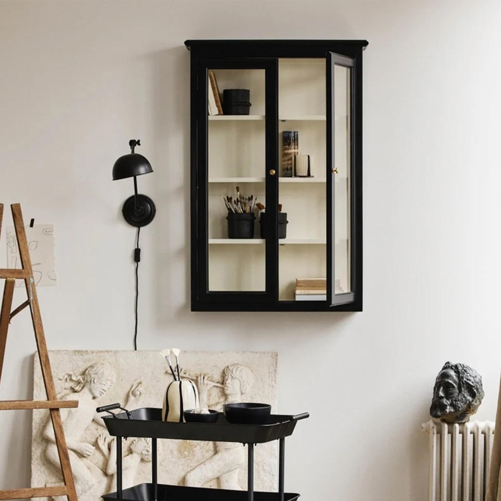 Aura Wall Lamp - Black