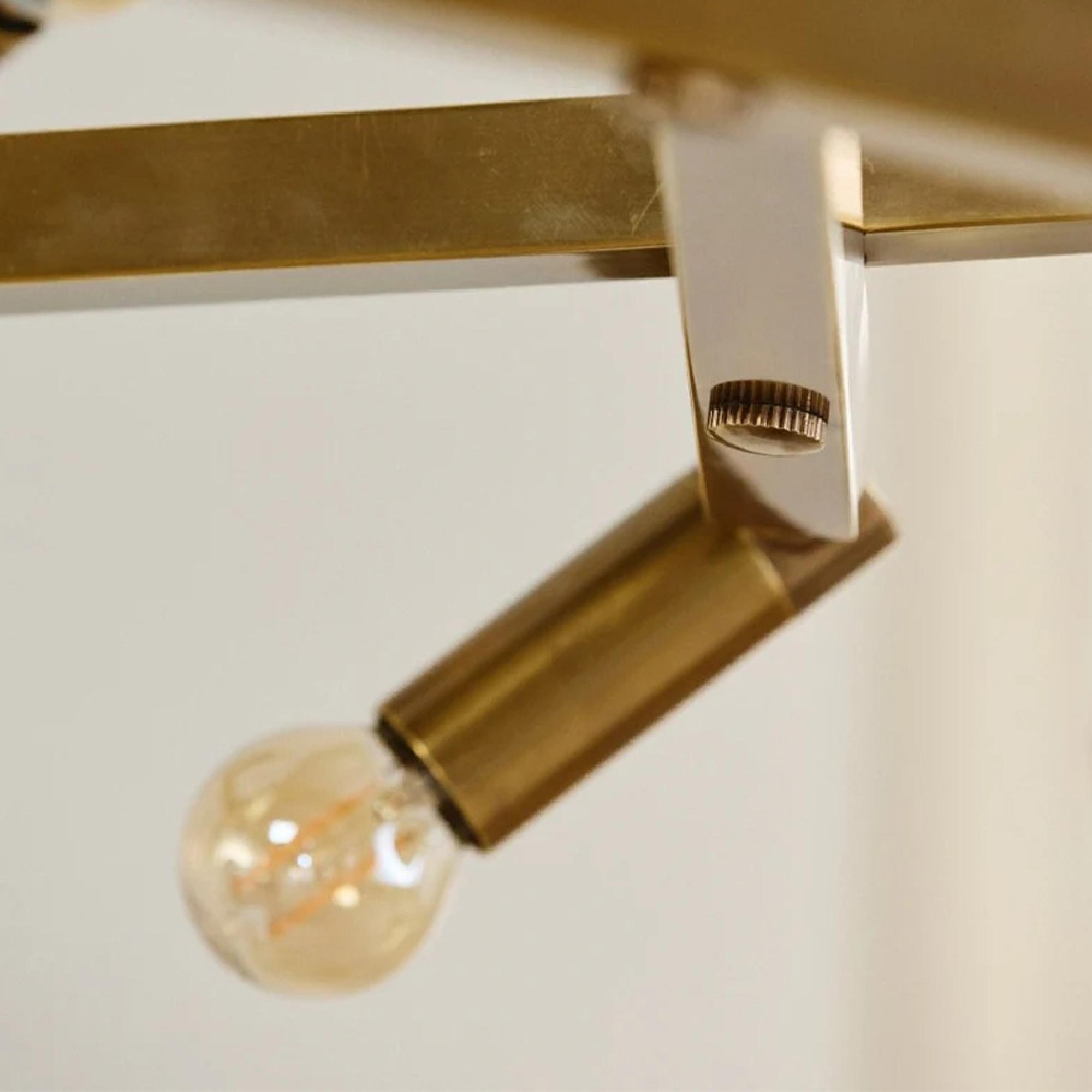 Chandelier - 10 Bulbs - Brass