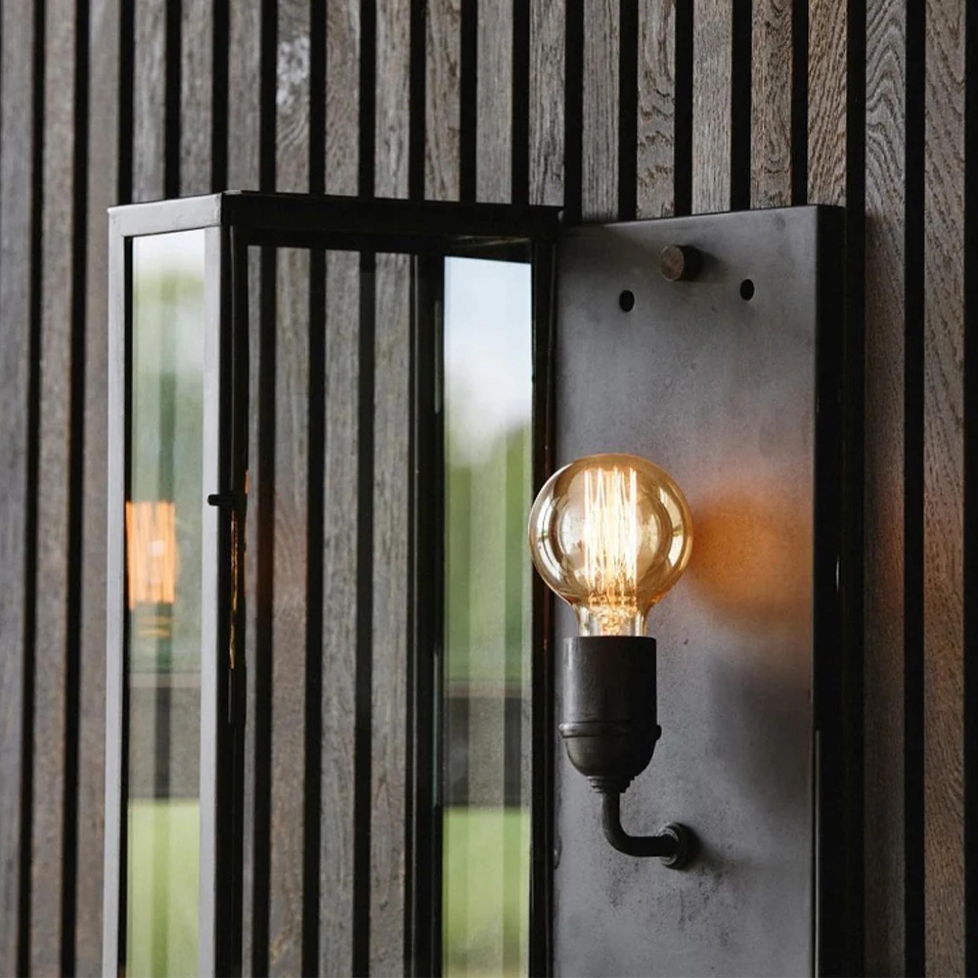 Eos Outdoor Wall Lamp - Black