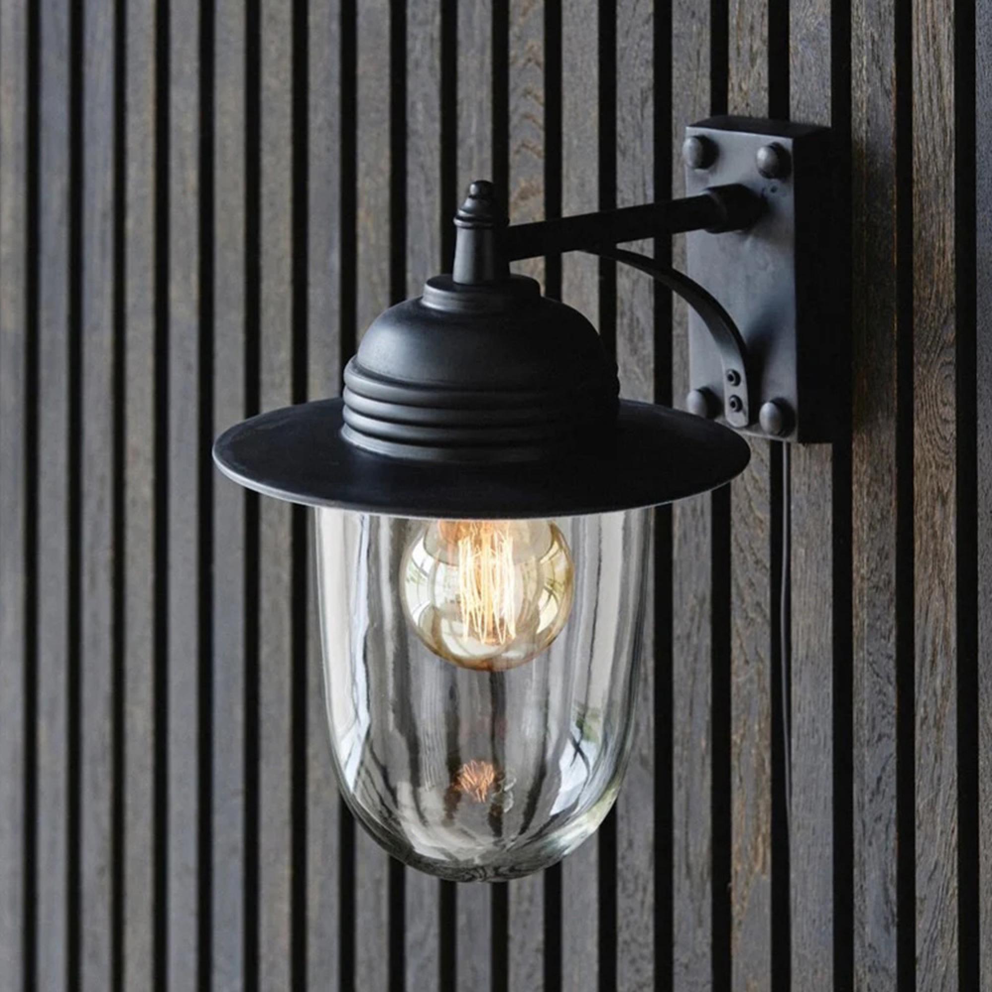 Outdoor Wall Lamp - Black - Metal