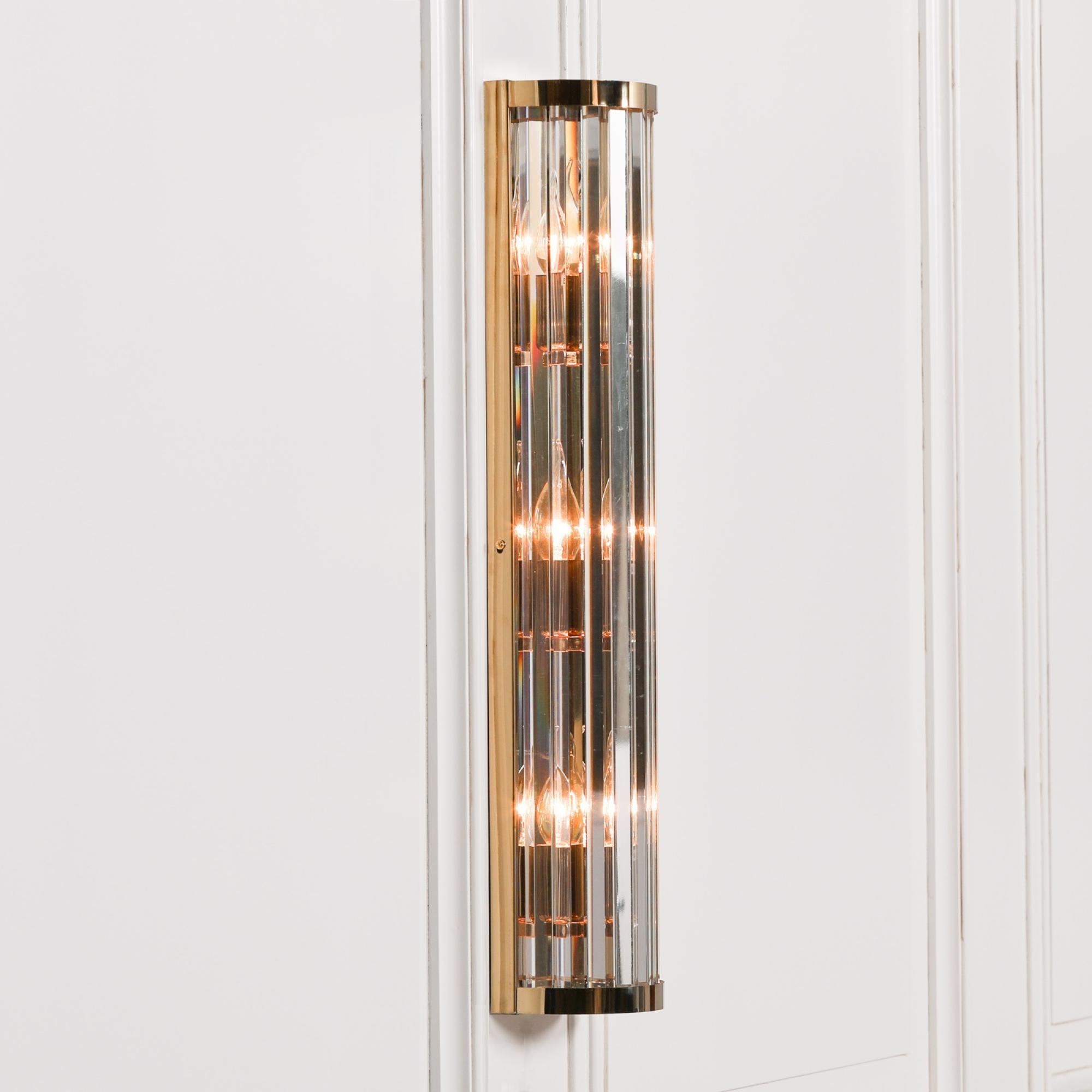 Arriba Wall Light - Gold - 71cm