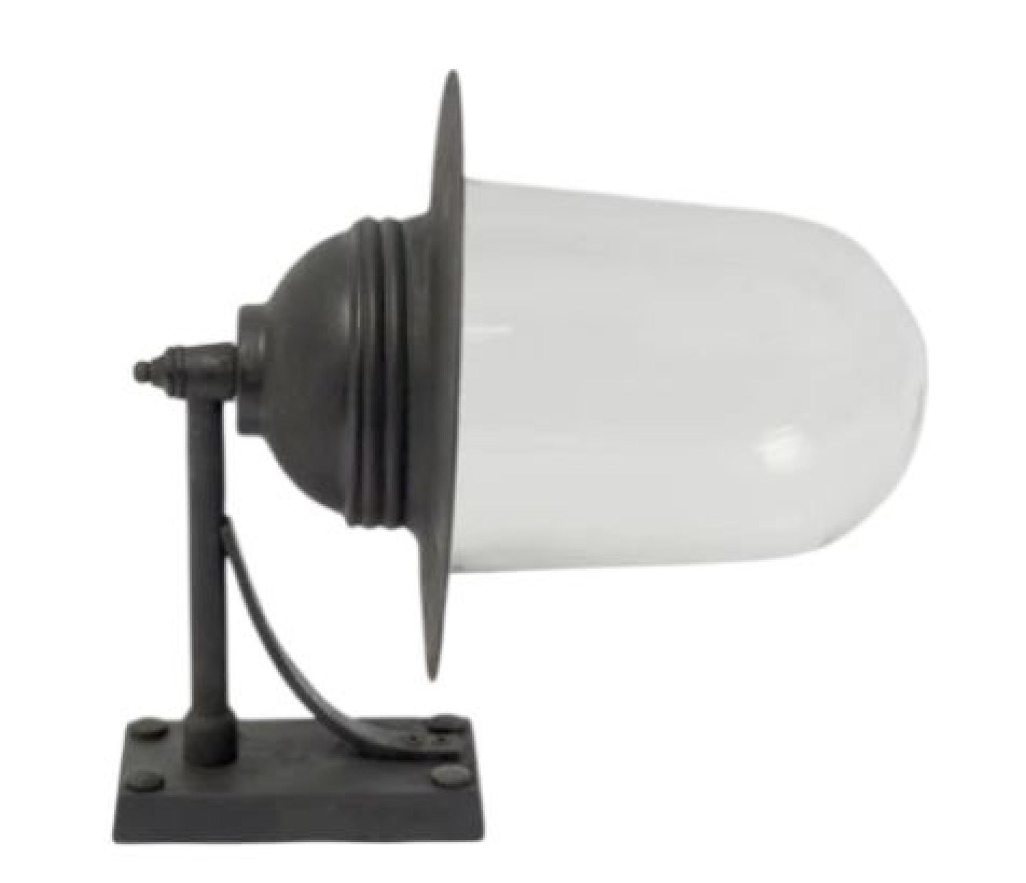 Black Metal Outdoor Wall Lamp