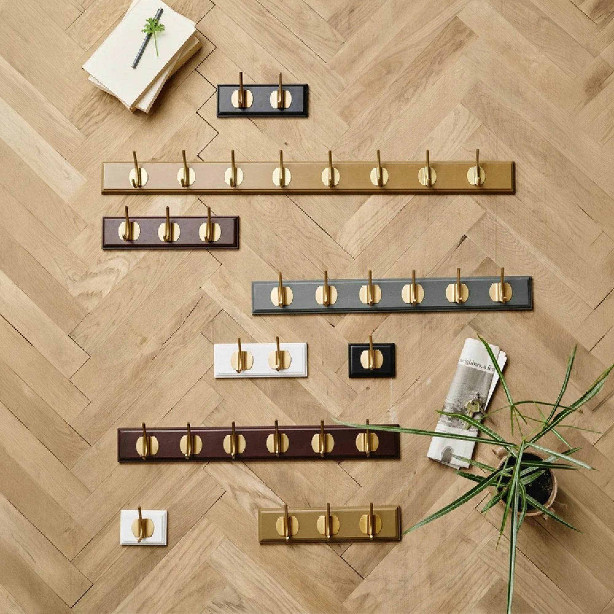 Edgy Coat Rack - Set of 4 - 3 Hooks - Brown