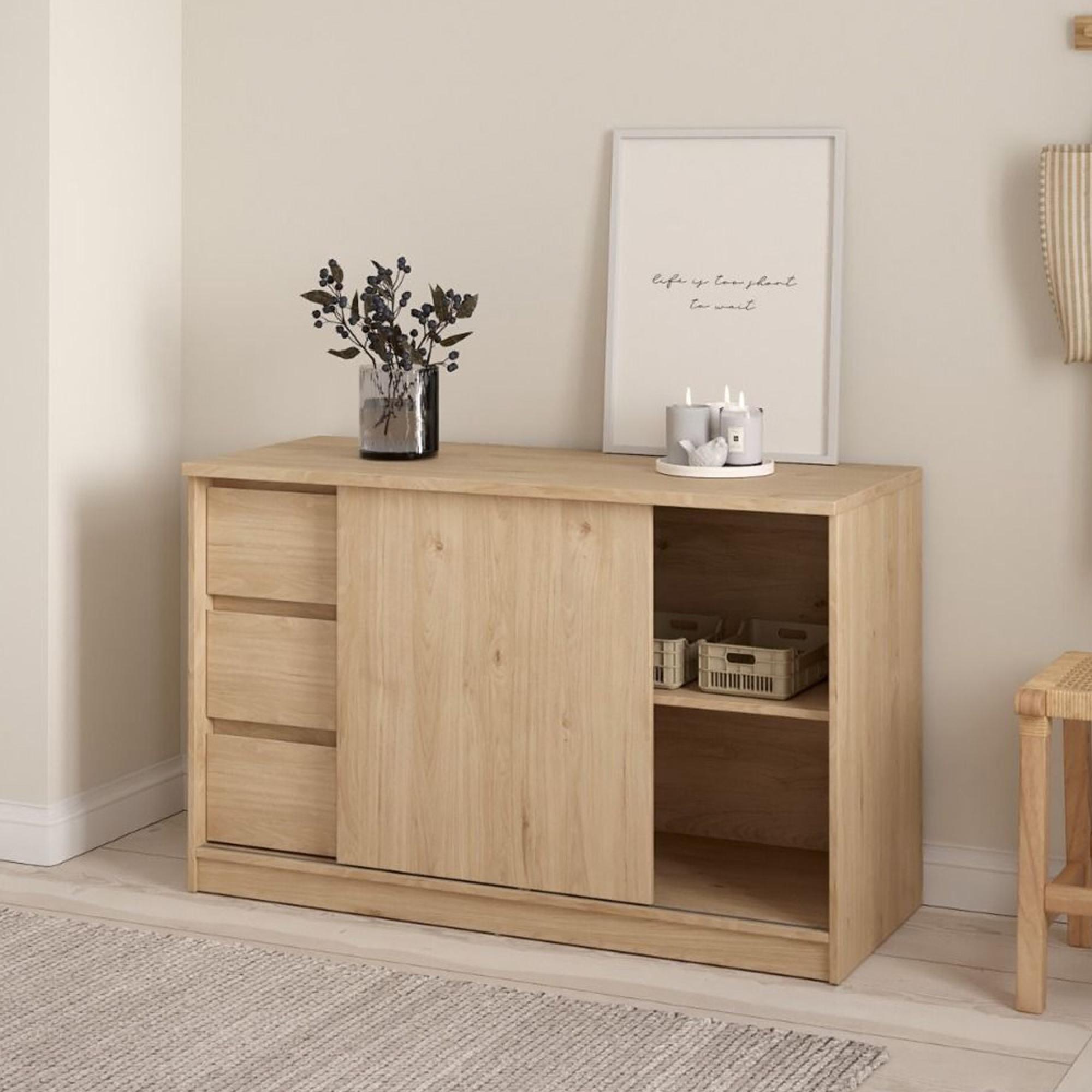 Naia Cabinet - Sliding Door - Oak