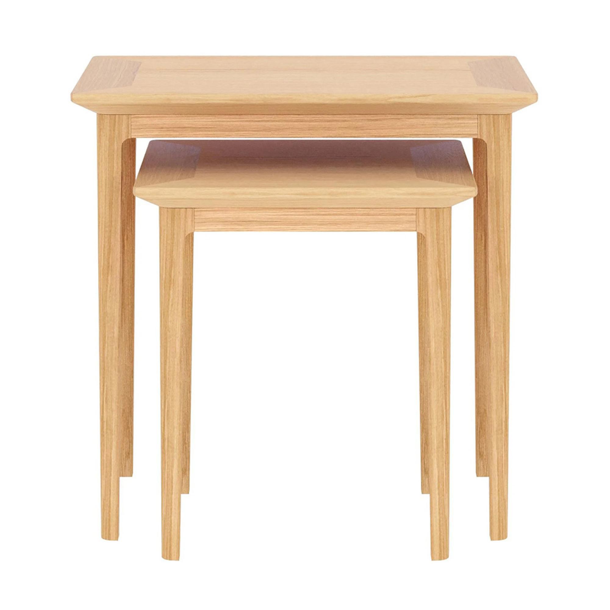 Selene Oak Nest of 2 Tables