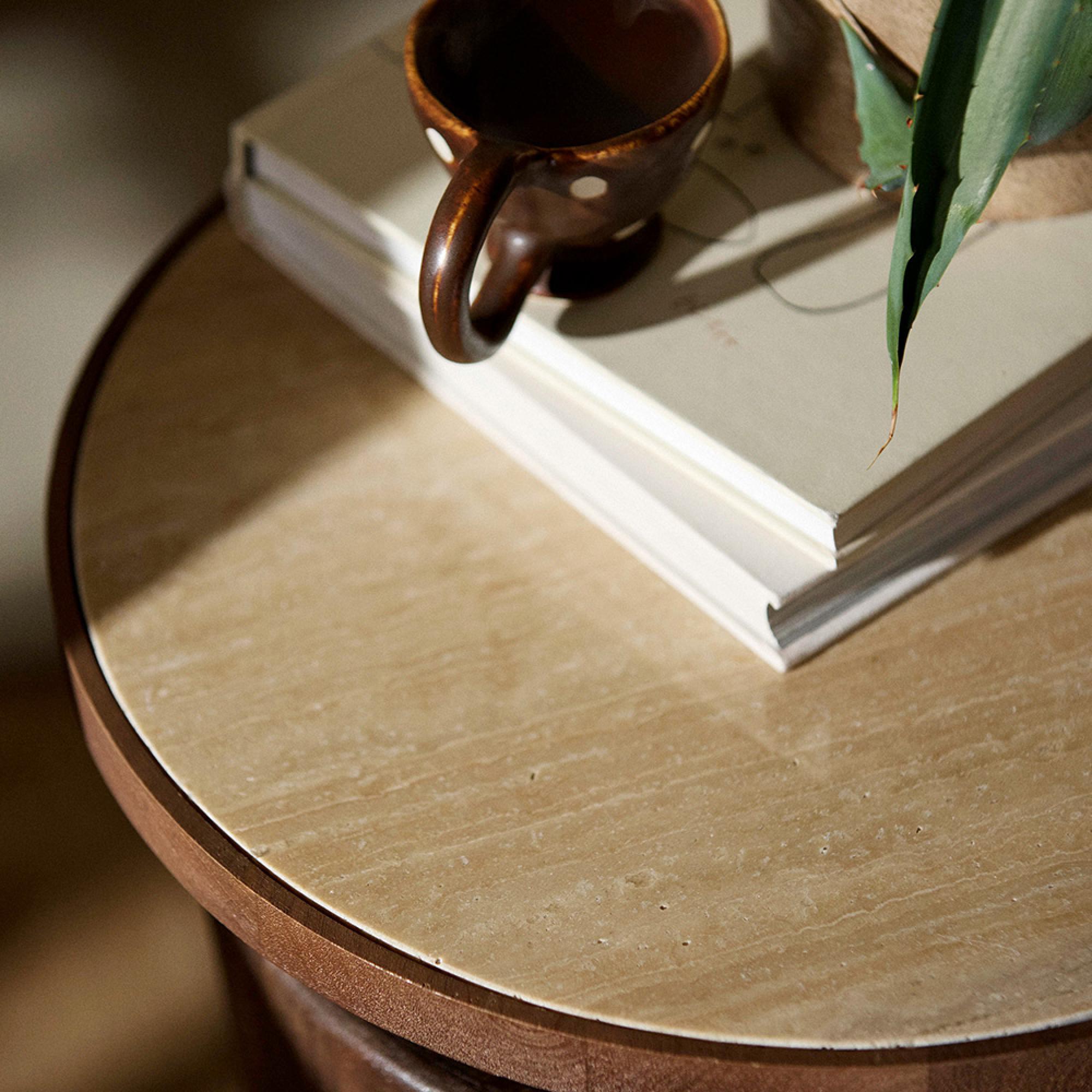 Kwando Side Table - Round - Mango Wood