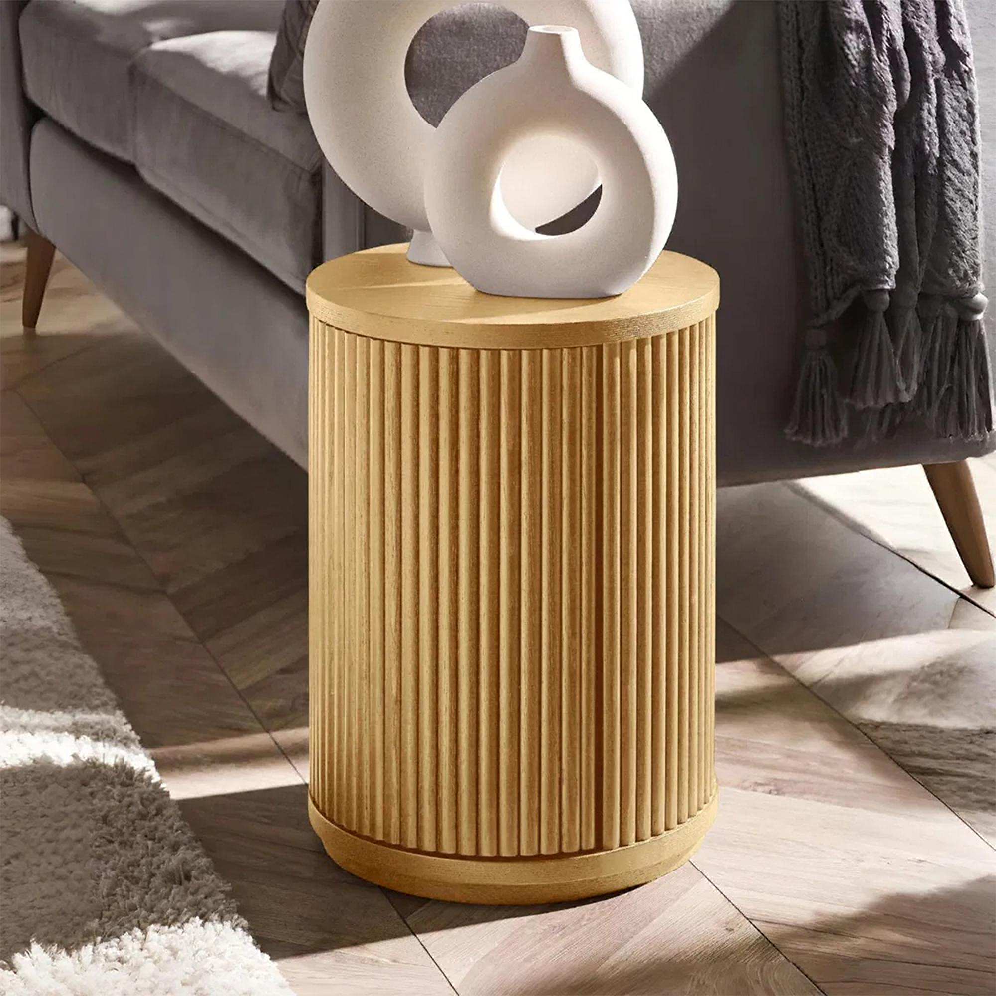Louis Side Table - 1 Door - Round - Light Oak Effect - Fluted Base