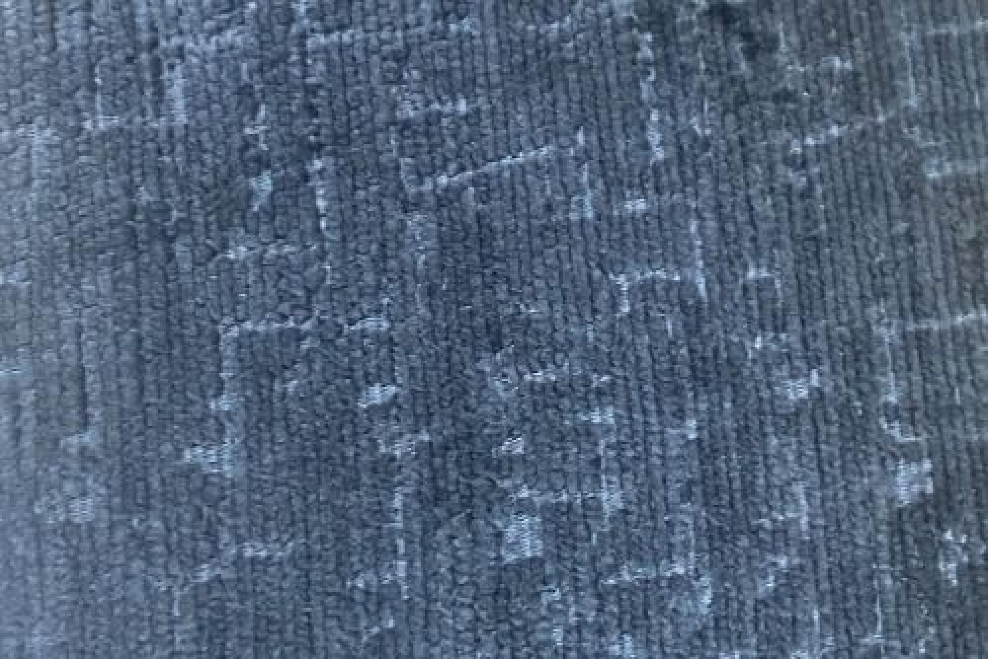 Band D : Titus Charcoal