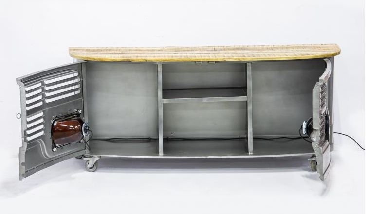 Mull Truck Front TV Unit